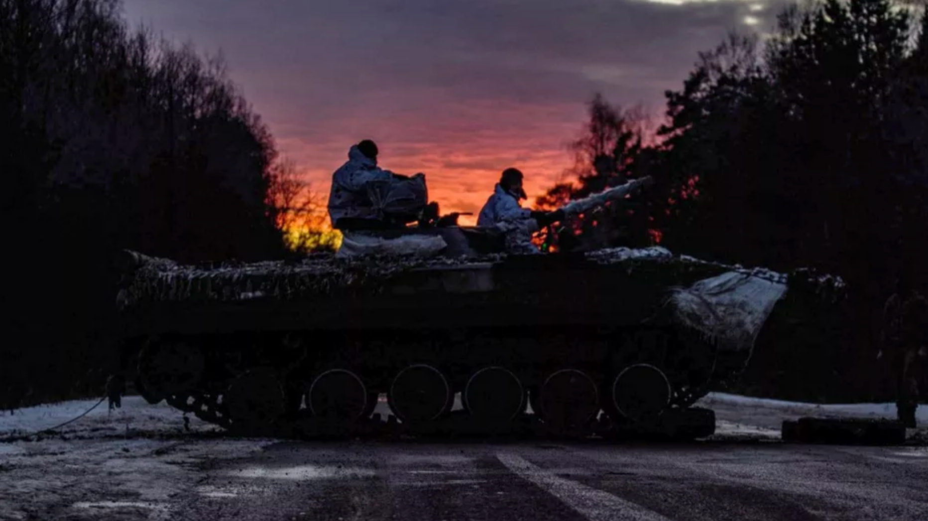 جنود أوكرانيون في مواجهة الانفصاليين في 12 شباط/فبراير 2022