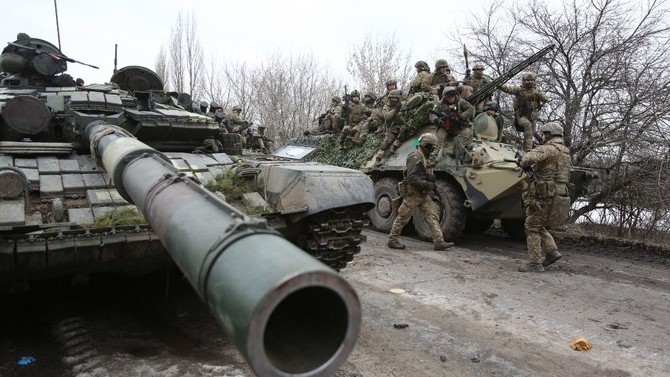 دبابات روسية ثقيلة على أبواب كييف