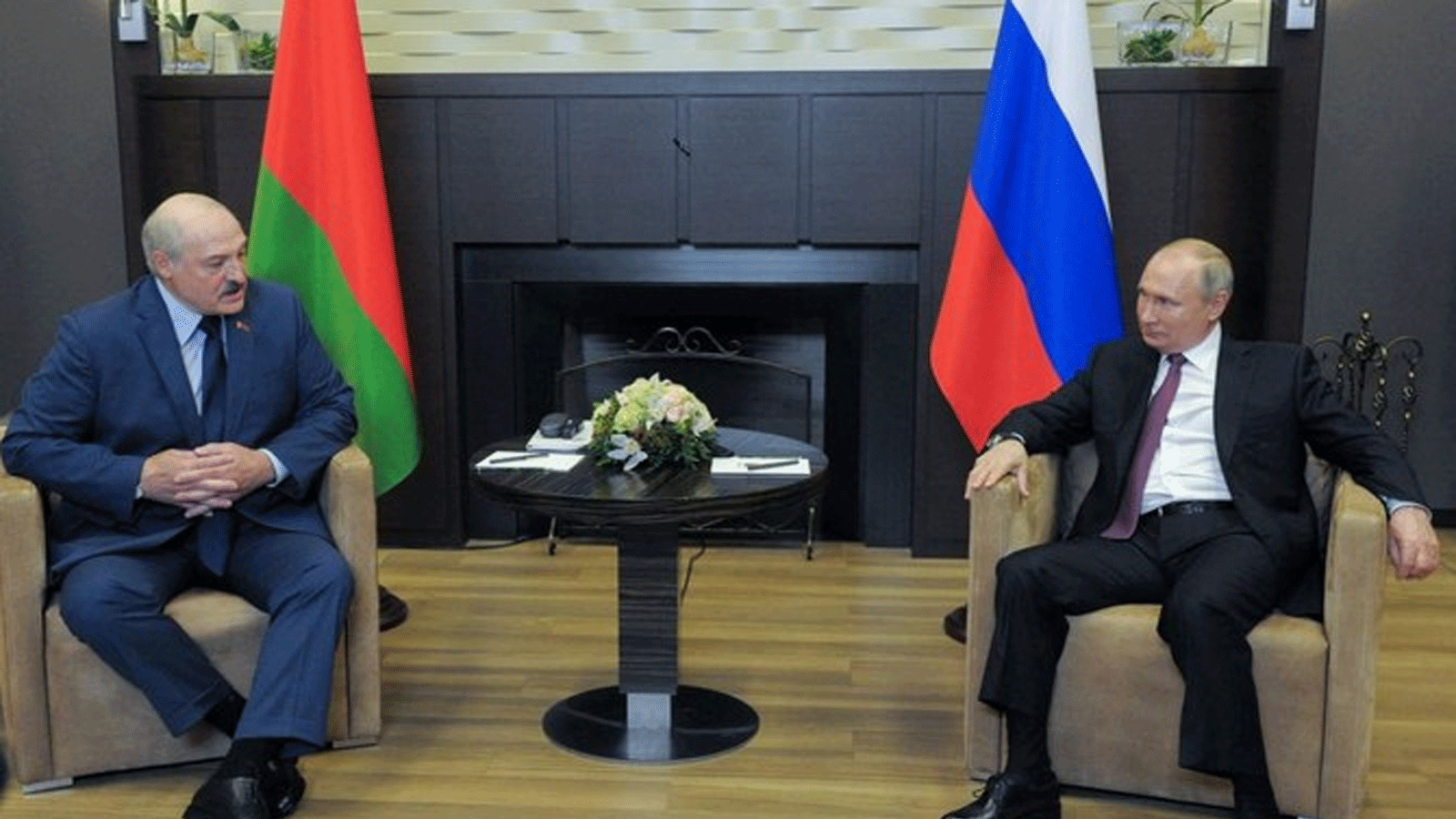 الرئيس الروسي فلاديمير بوتين مع الرئيس البيلاروسي ألكسندر لوكاشينكو