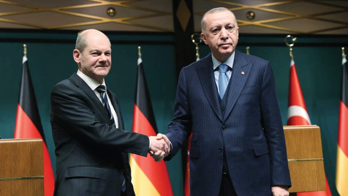 التقى المستشار الألماني أولاف شولتز بالرئيس رجب طيب أردوغان في العاصمة التركية أنقرة