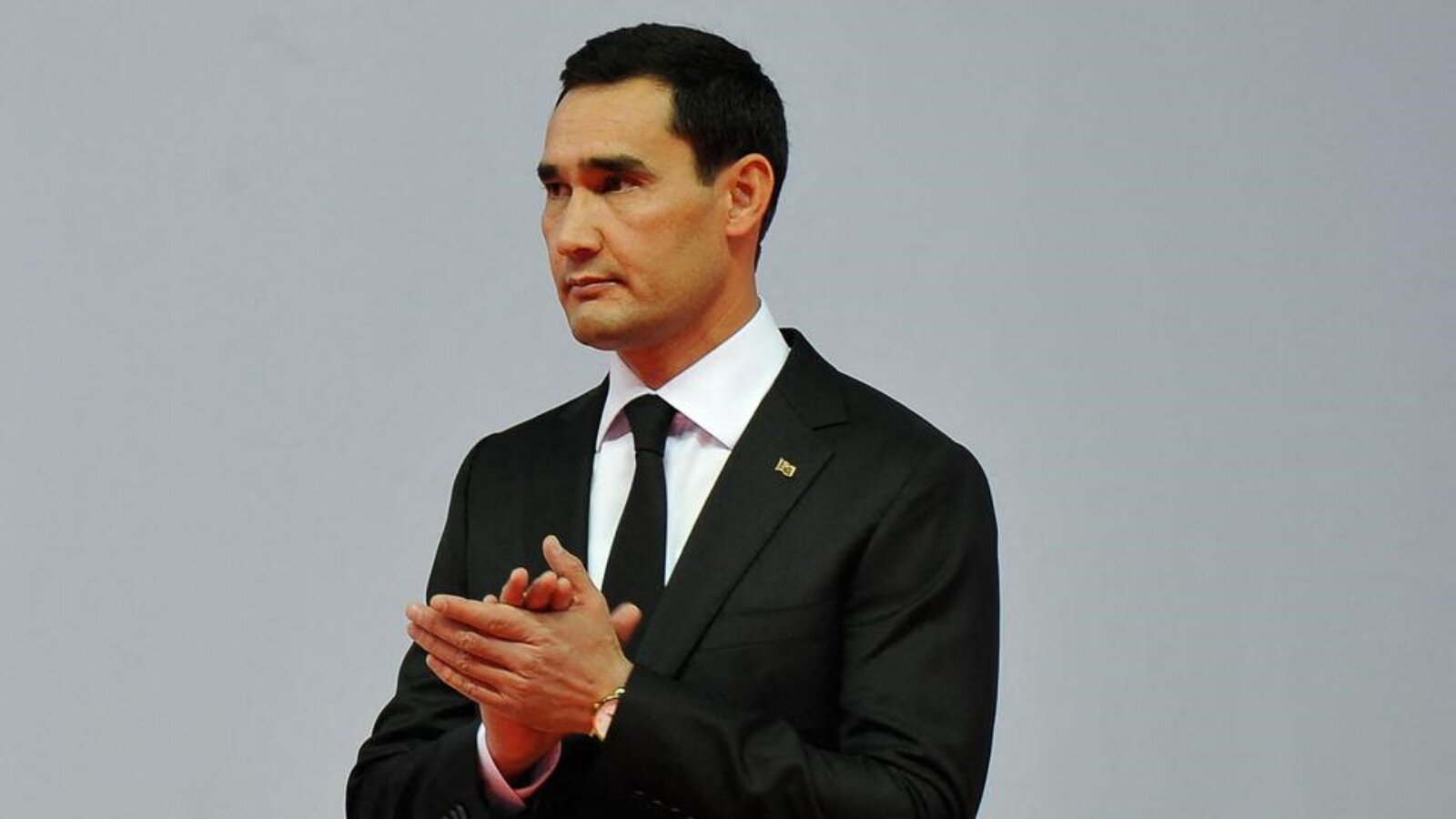 سردار بردي محمدوف