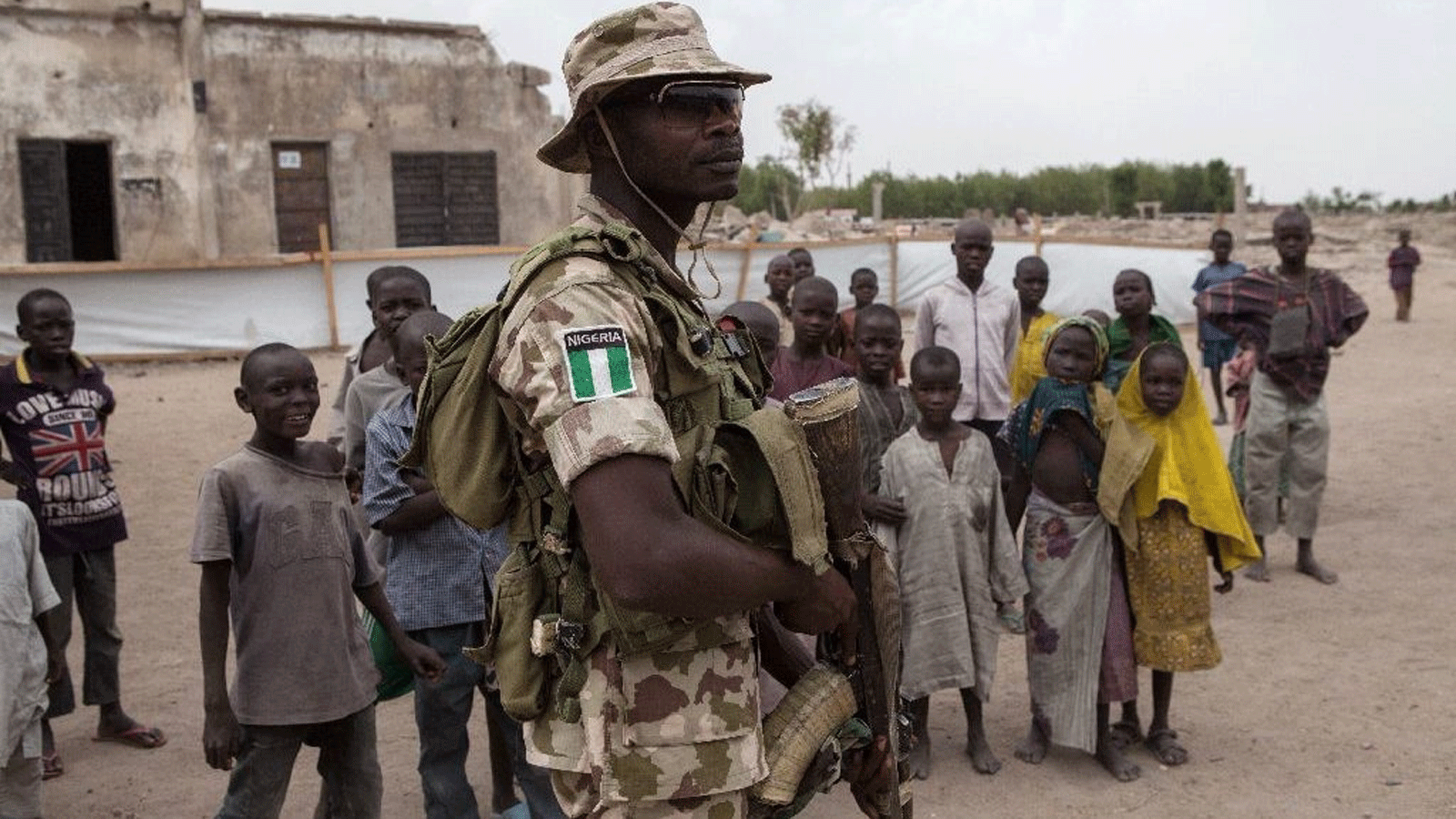 جندي نيجيري خلال دورية في بانكي بولاية بورنو الشمالية الشرقية