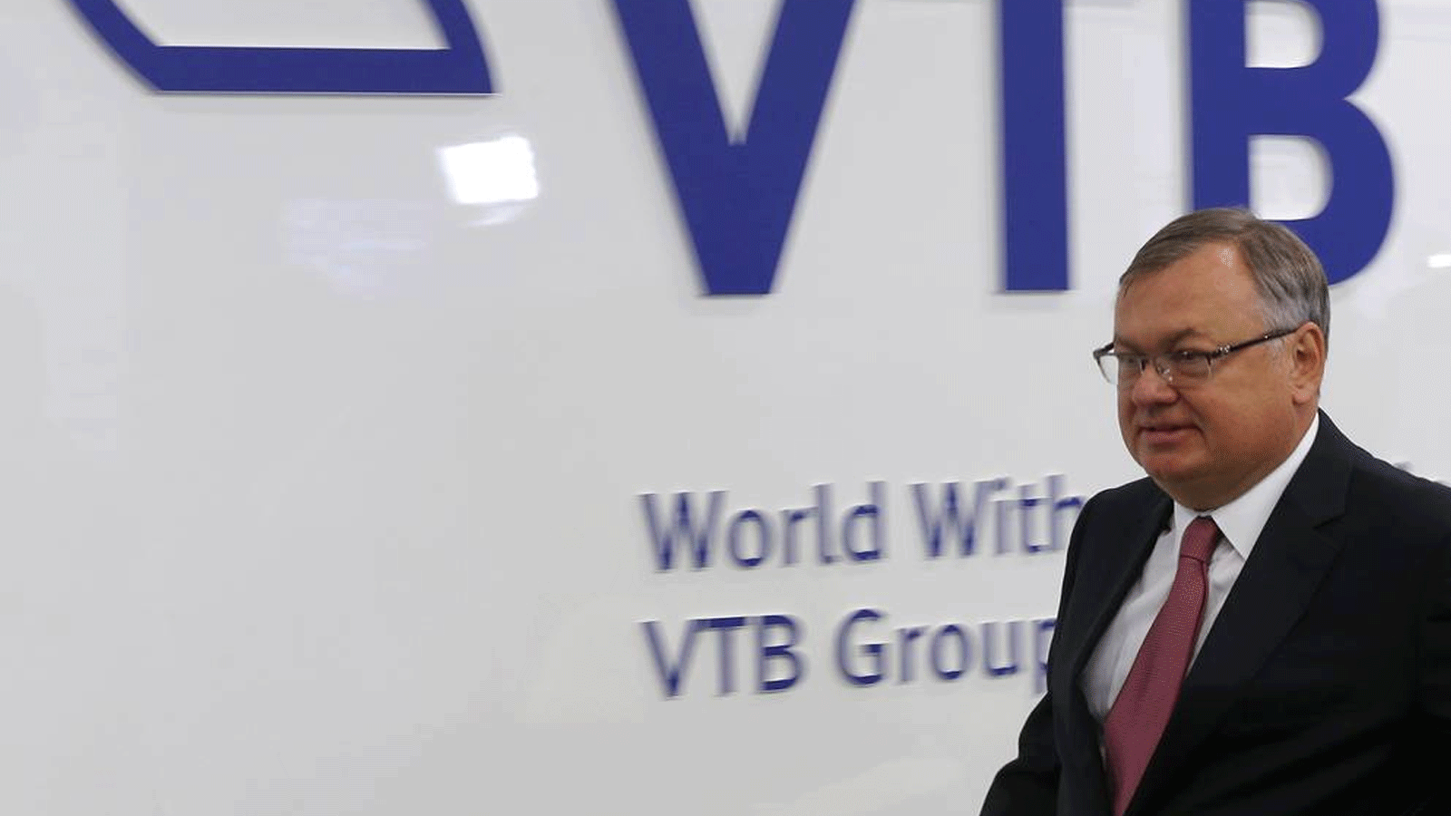  الرئيس التنفيذي لشركة VTB أندري كوستين