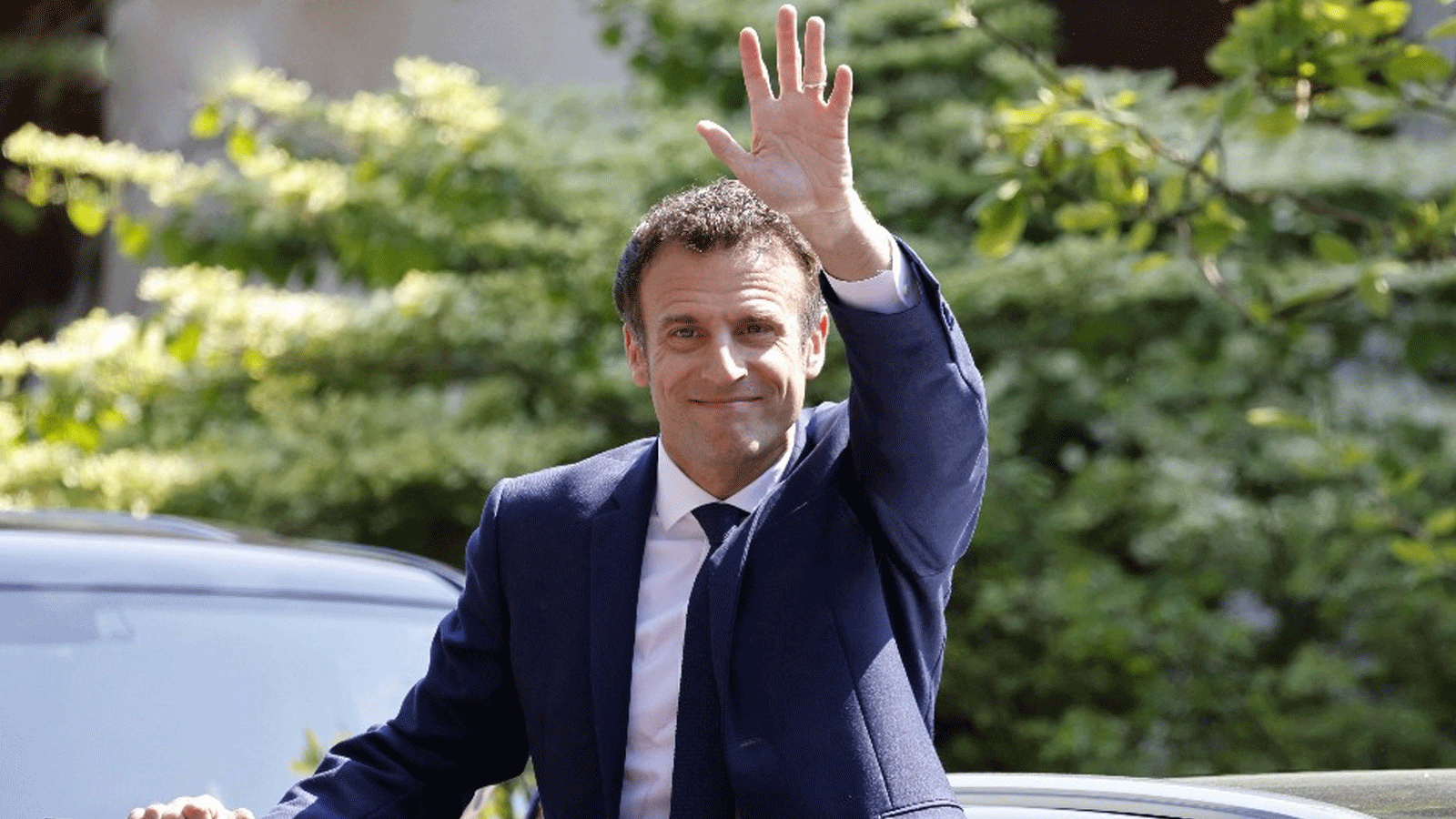 ماكرون الرئيس الفرنسي الفائز بولايةٍ جديدة
