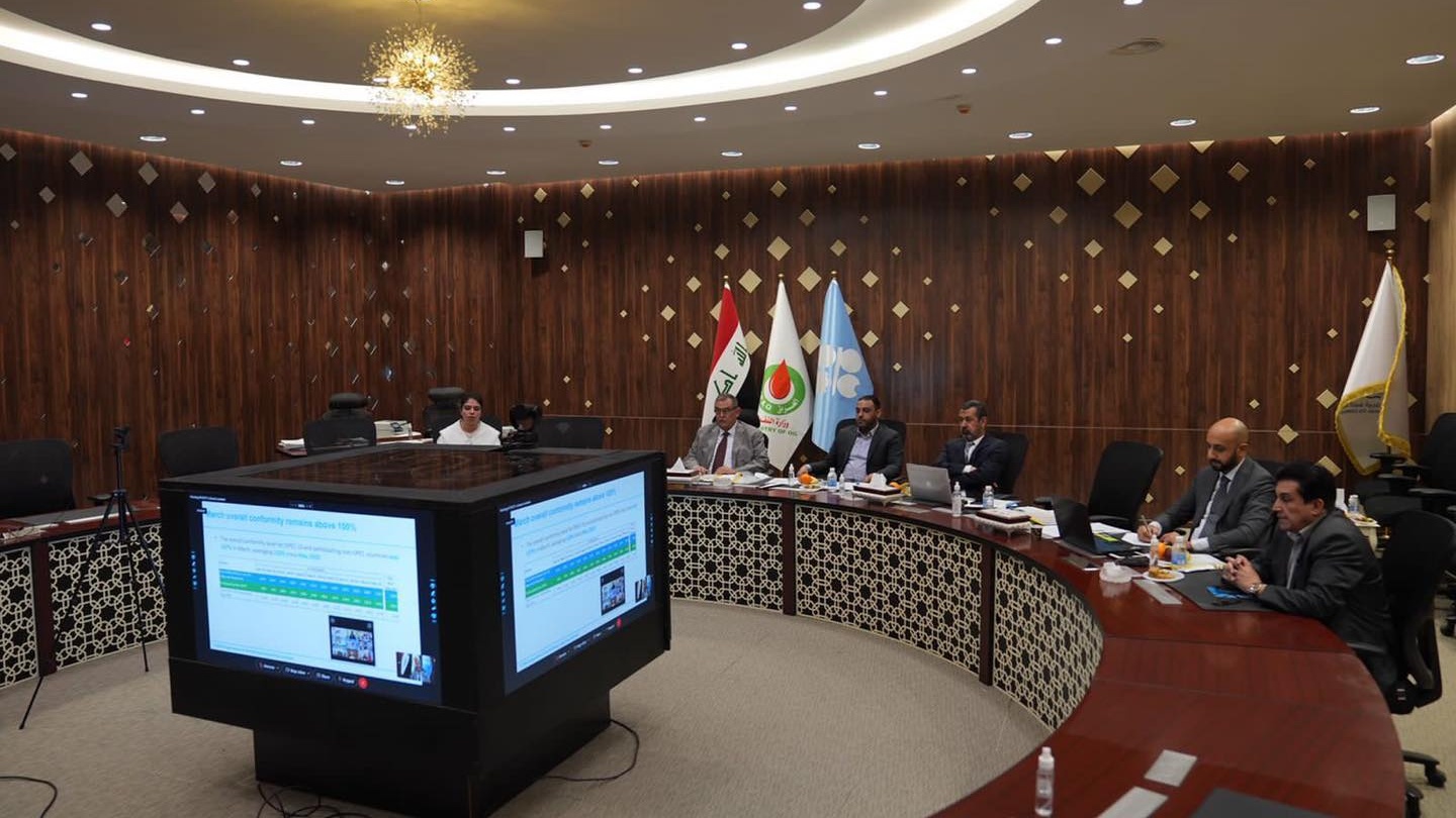 وكيل وزارة النفط العراقية حامد يونس مترئسا الخميس 5 أيار مايو 2022 الجانب العراقي في اجتماعات منظمة اوبك واجتماع اوبك بلاس عبر الفديو (الوزارة) 