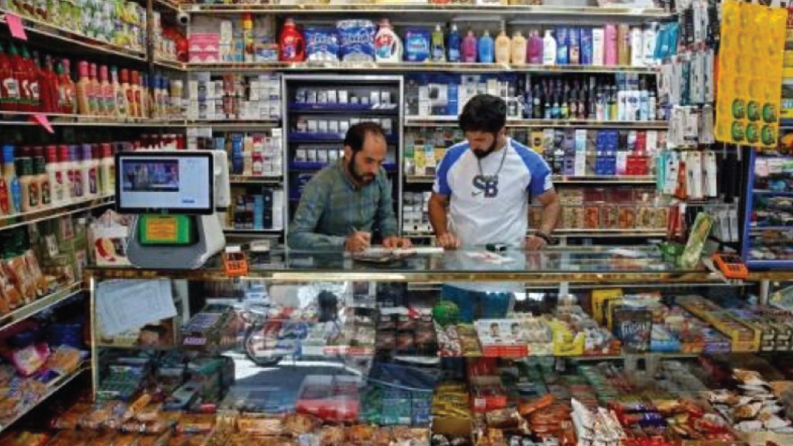 متجر في العاصمة الإيرانية طهران في 13 مايو 2022