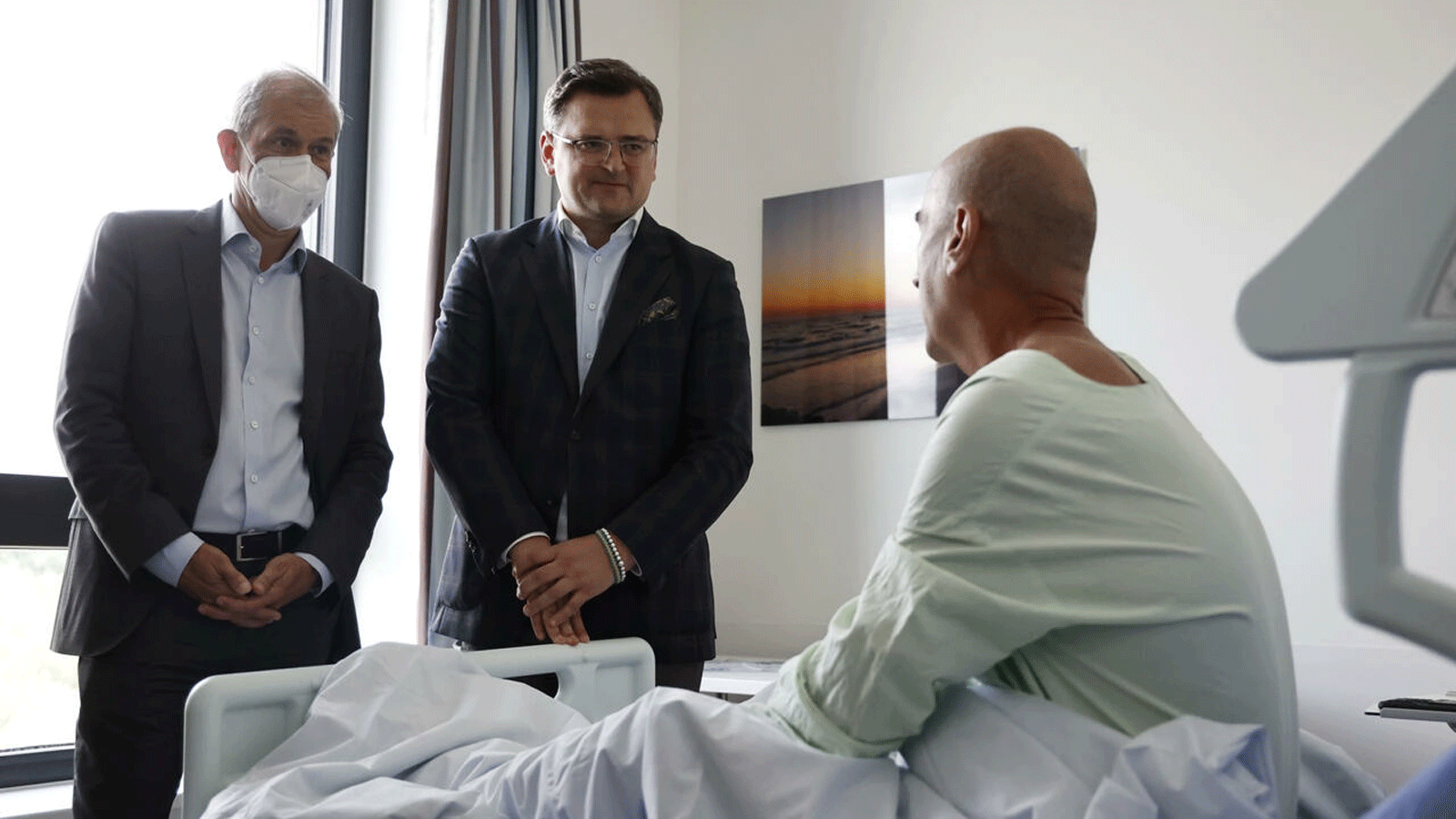  مستشفى UKSH في مدينة لوبيك الألمانية يعتني بـ500 مريض أوكراني ويوظف 61 ممرضًا من وظائف البلاد التي مزقتها الحرب