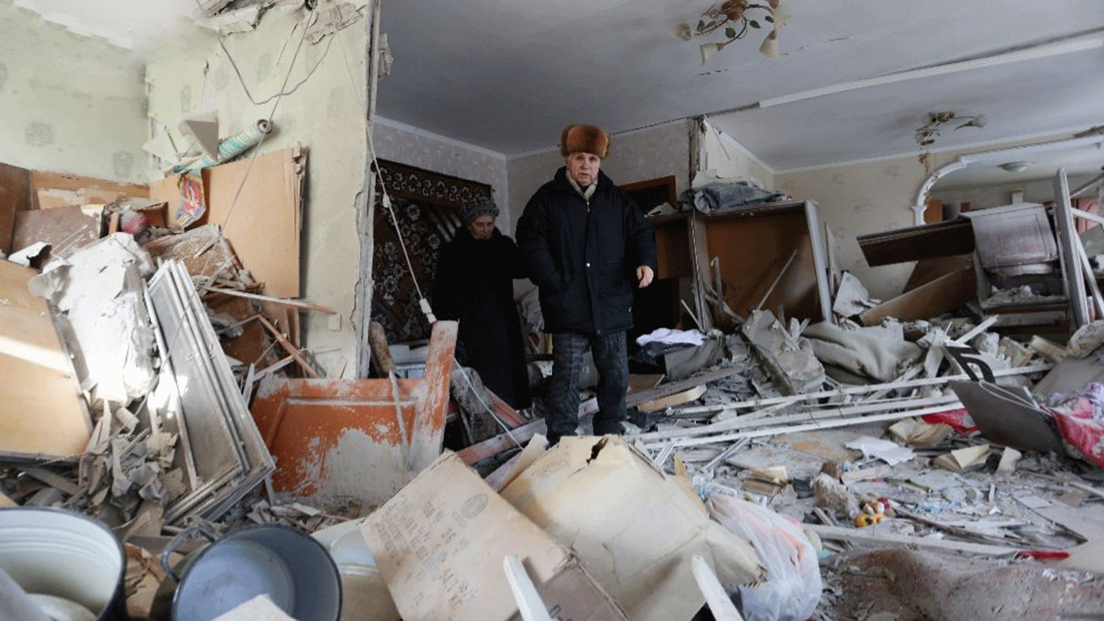مخلفات القصف في بلدة أفدييفكا 