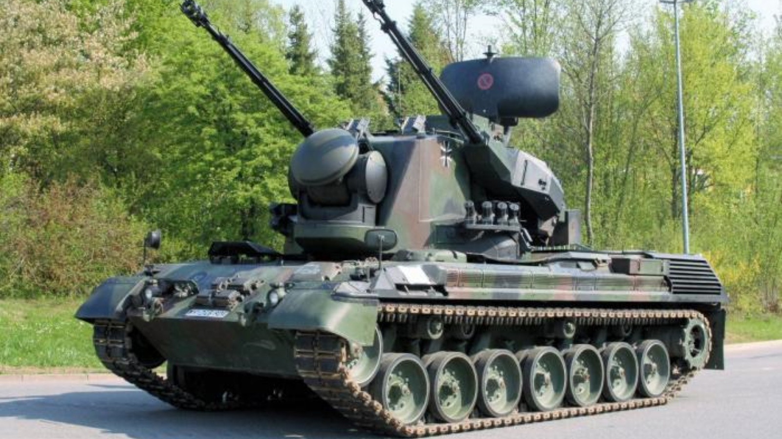 سويسرا تحظر نقل معدّات حربية تصنّعها إلى أوكرانيا عبر دولة ثالثة