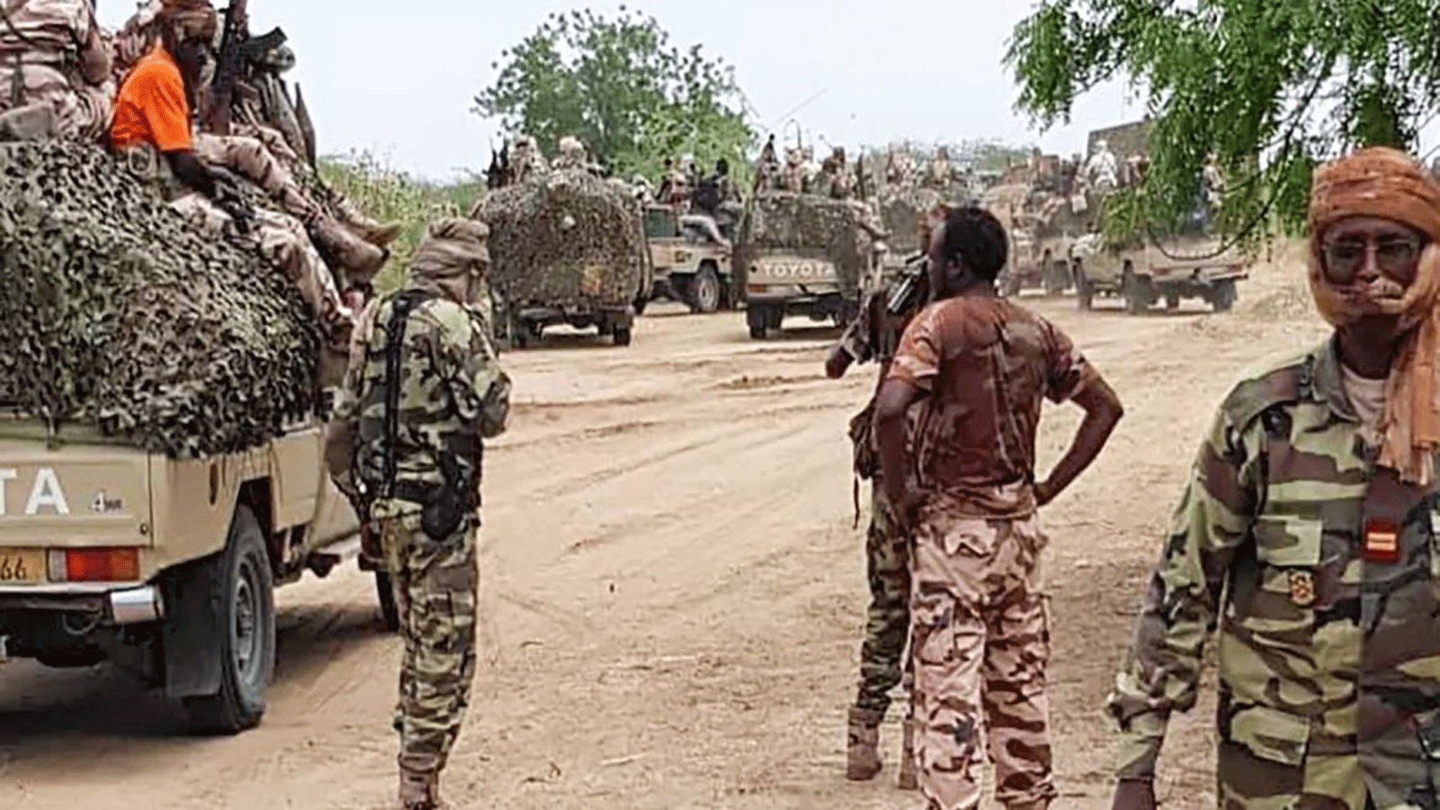 القوات النيجيرية والتشادية الملحقة بقوة المهام المشتركة متعددة الجنسيات تجري عمليات تطهير في منطقة بحيرة تشاد بولاية بورنو النيجيرية(فيسبوك)