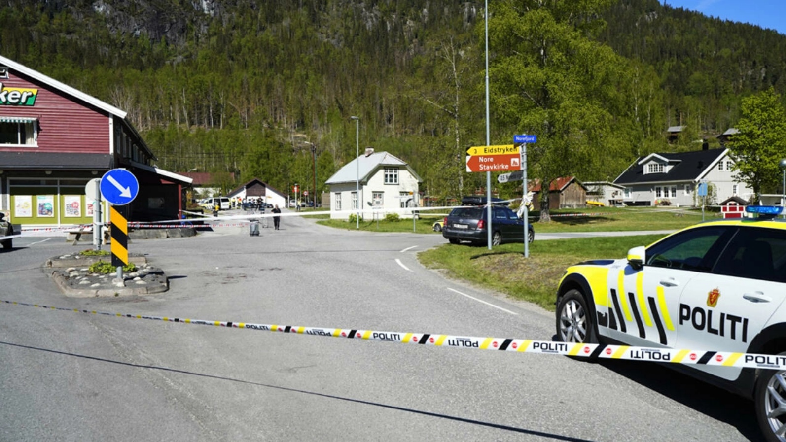 الشرطة النرويجية في مكان حادث الطعن