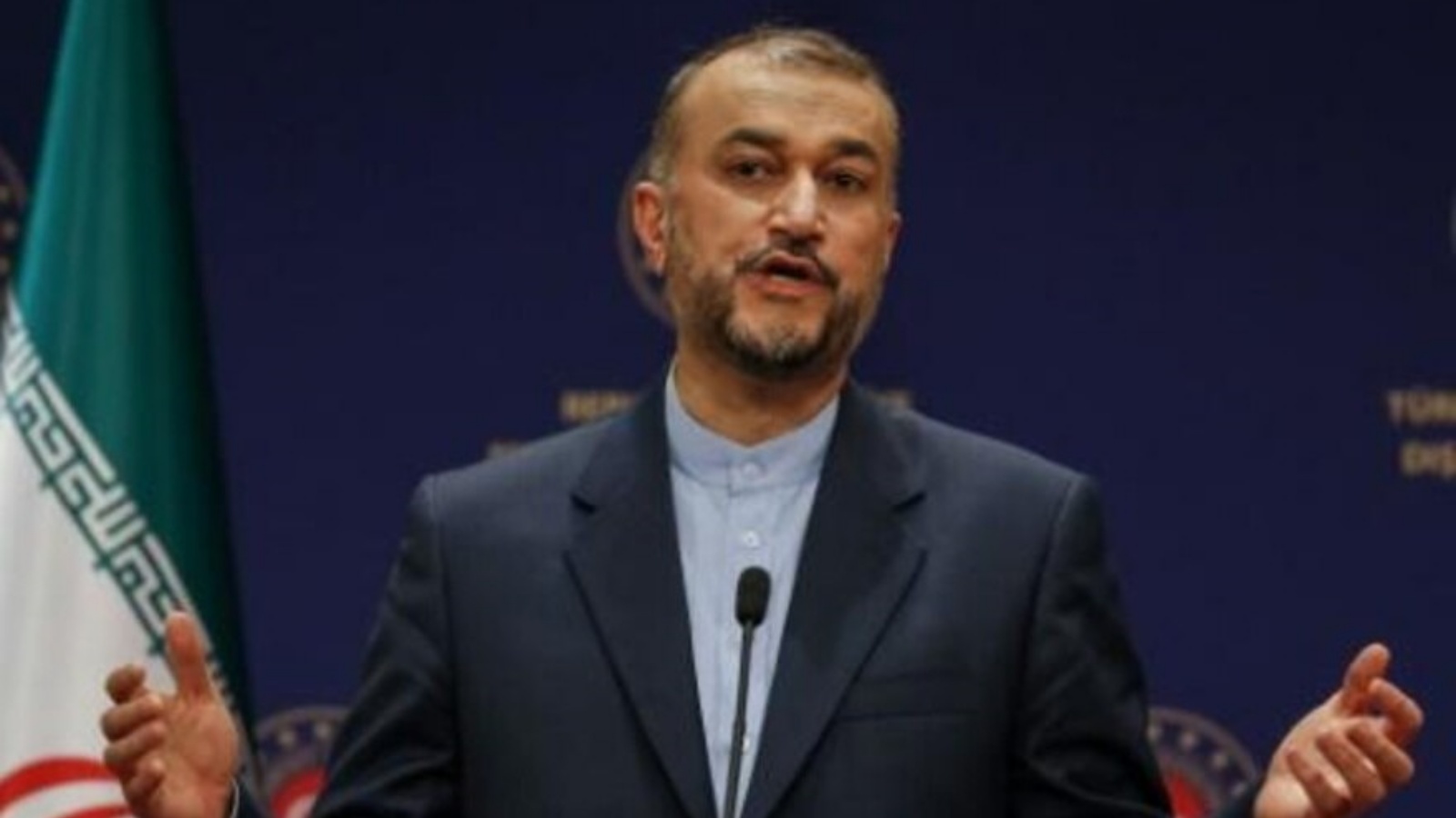  وزير الخارجية الإيراني حسين أمير عبداللهيان يتحدث خلال مؤتمر صحافي في أنقرة في 27 يونيو 2022 
