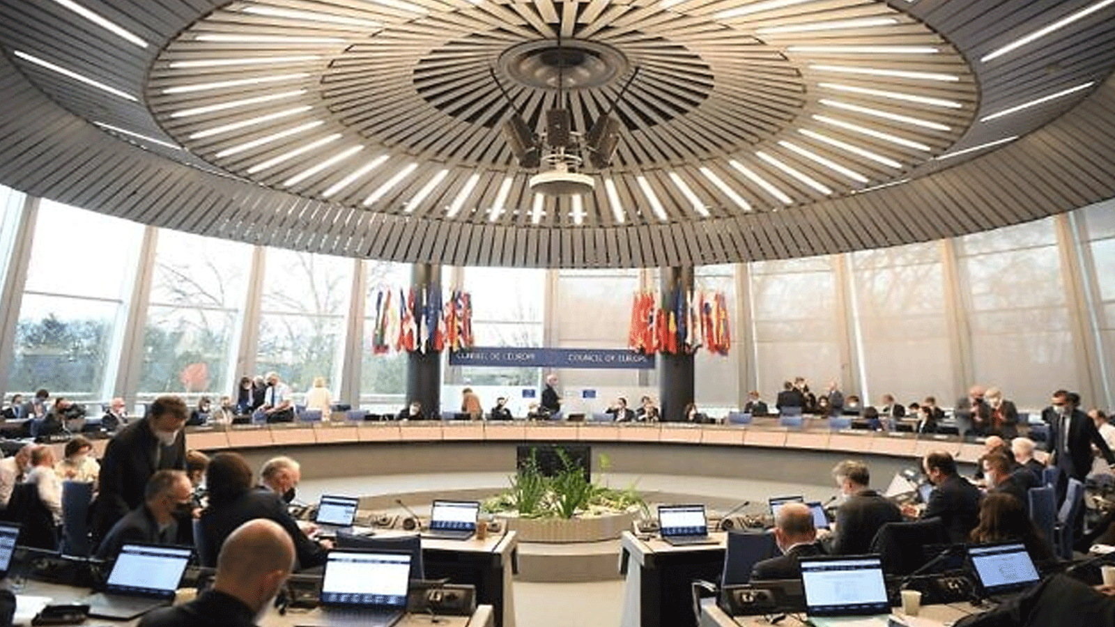السفراء يجتمعون في مجلس أوروبا في ستراسبورغ في 24 شباط\ فبراير 2022 لمناقشة الوضع في أوكرانيا