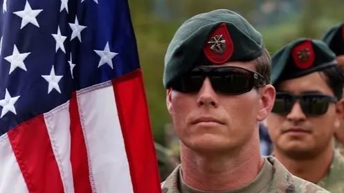 جنود أميركيون يشاركون في افتتاح قوات القيادة لعام 2022 في كامبو دي بارادا مارتي، في تيغوسيغالبا، في 13 يونيو 2022