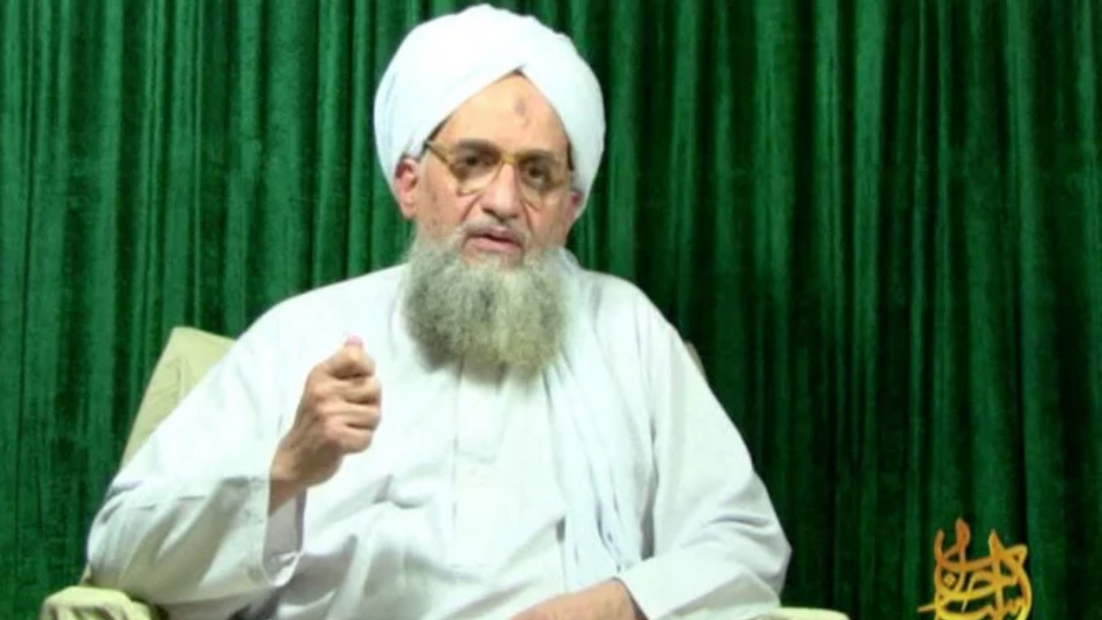 زعيم القاعدة أيمن الظواهري يظهر في شريط فيديو للقاعدة صدر الثلاثاء 11 أكتوبر 2011