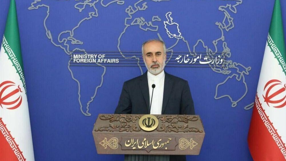 ناصر الكنعاني المتحدث ألرسمي لوزارة الخارجية الايرانية خلال مؤتمره الصحافي في طهران الاثنين الاول من أغسطس 2022 (اعلام ايراني)