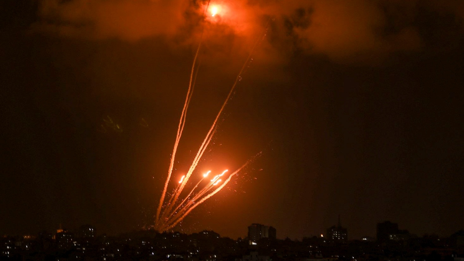 وابل من الصواريخ أُطلق من مدينة غزة 6 أغسطس 2022 