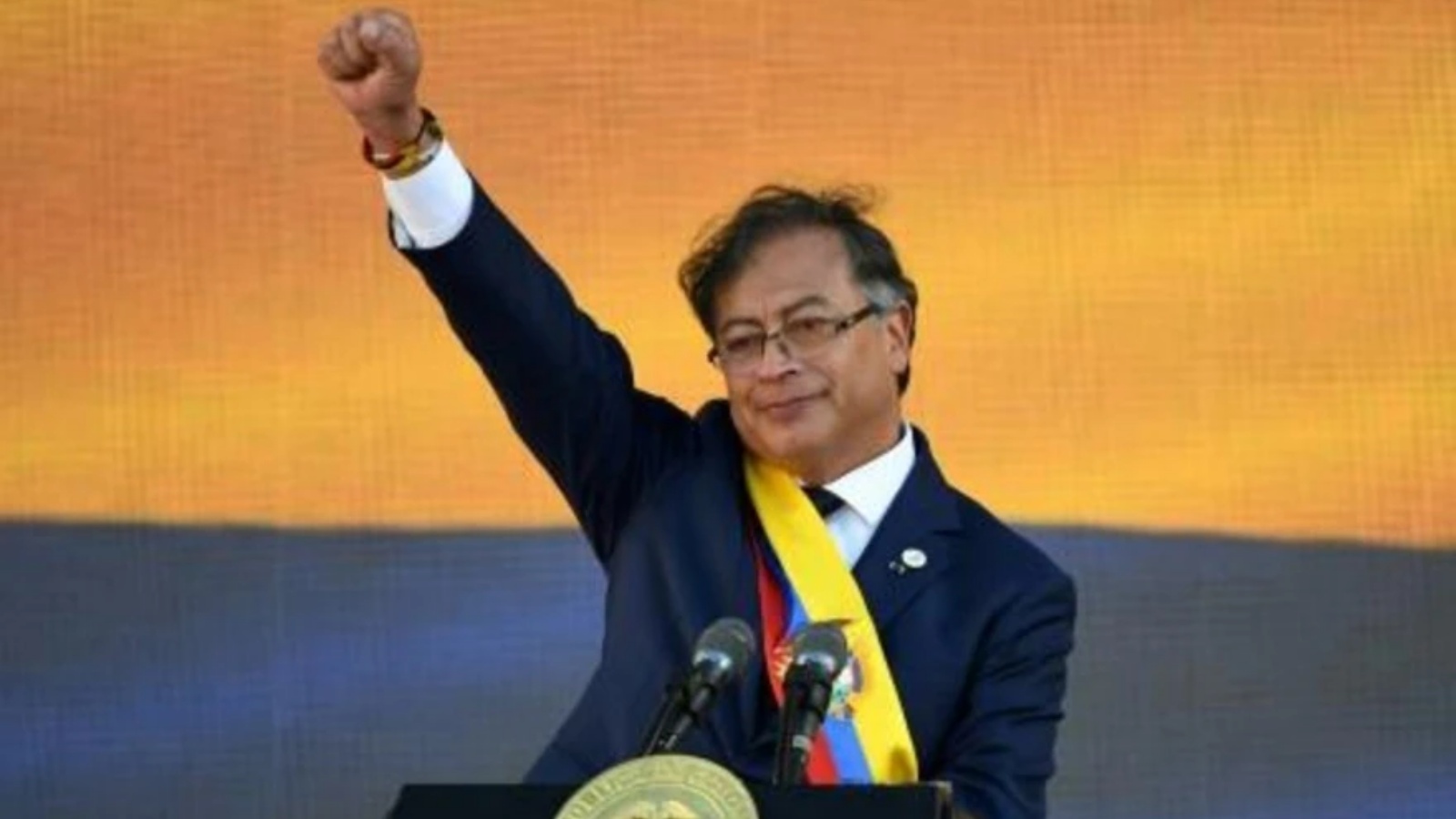 الرئيس الكولومبي غوستافو بيترو في ختام مراسم تنصيبه في بوغوتا في 7 أغسطس 2022 