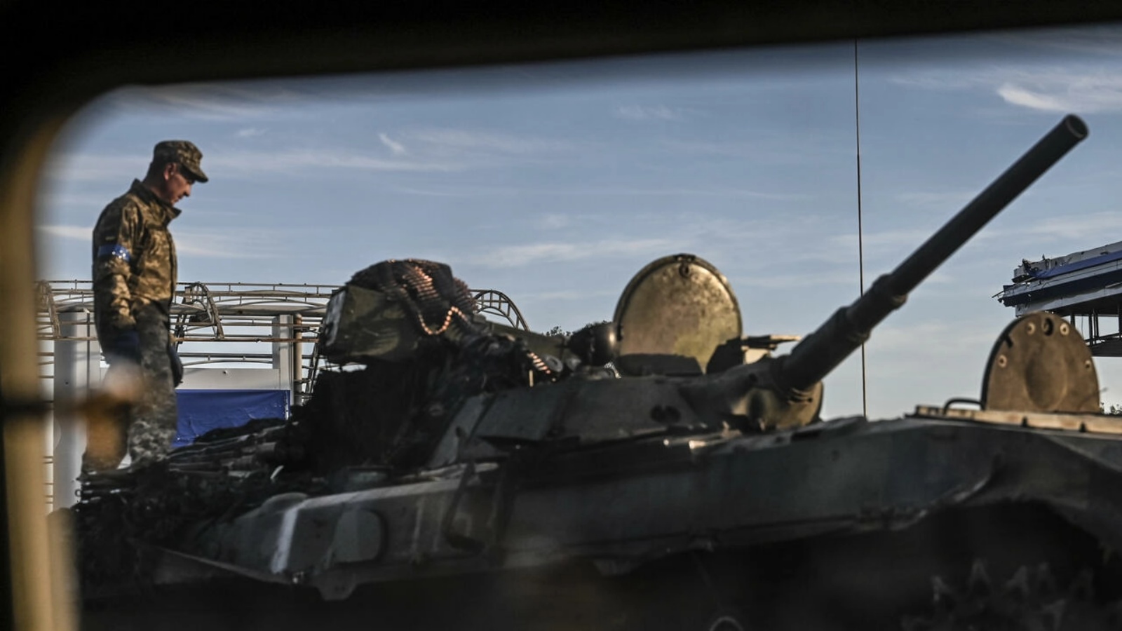 مقاتل أوكراني في خاركيف بتاريخ 9 سبتمبر 2022
