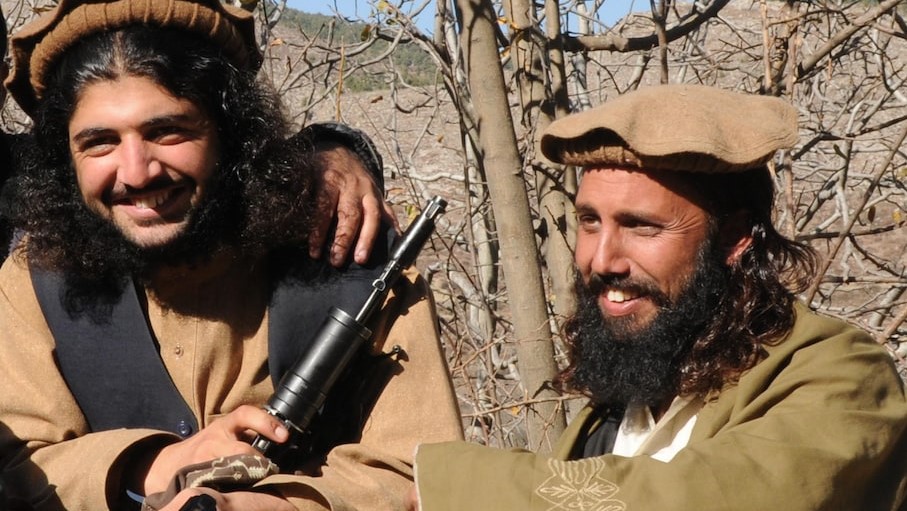 صورة من الأرشيف لاثنين من قادة طالبان