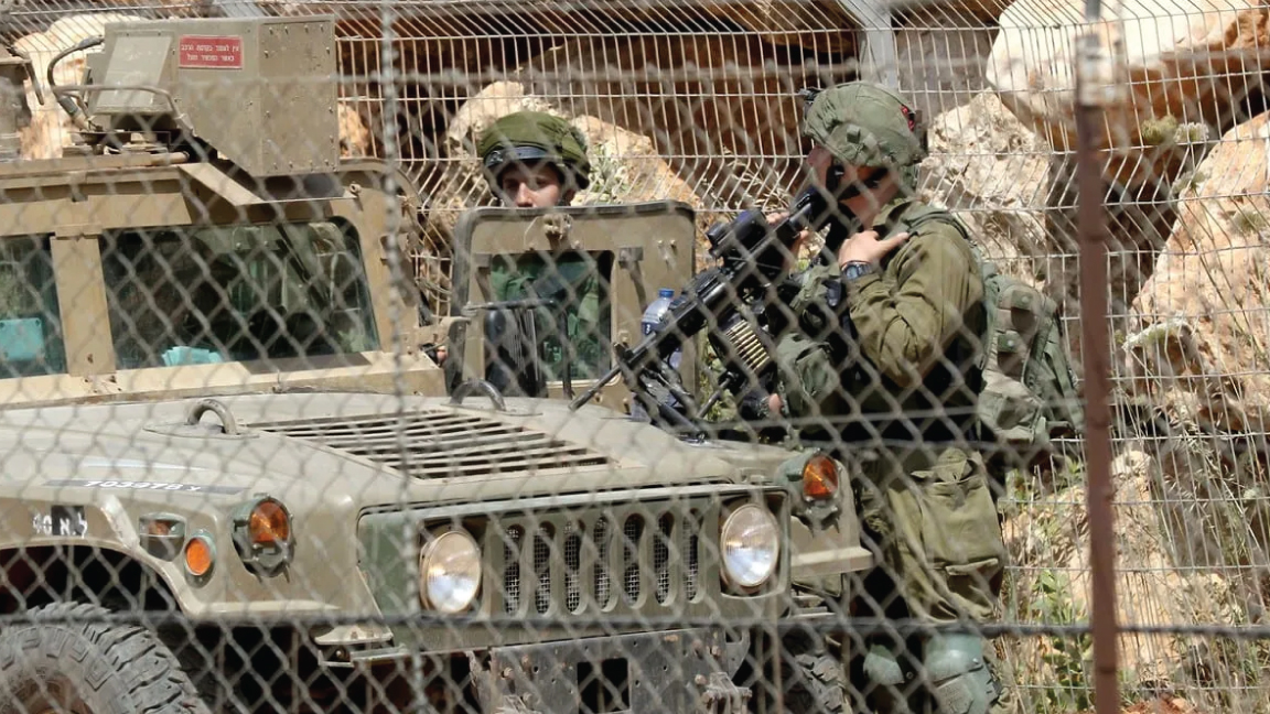 صورة من الأرشيف للقوات إسرائيلية على الحدود مع لبنان