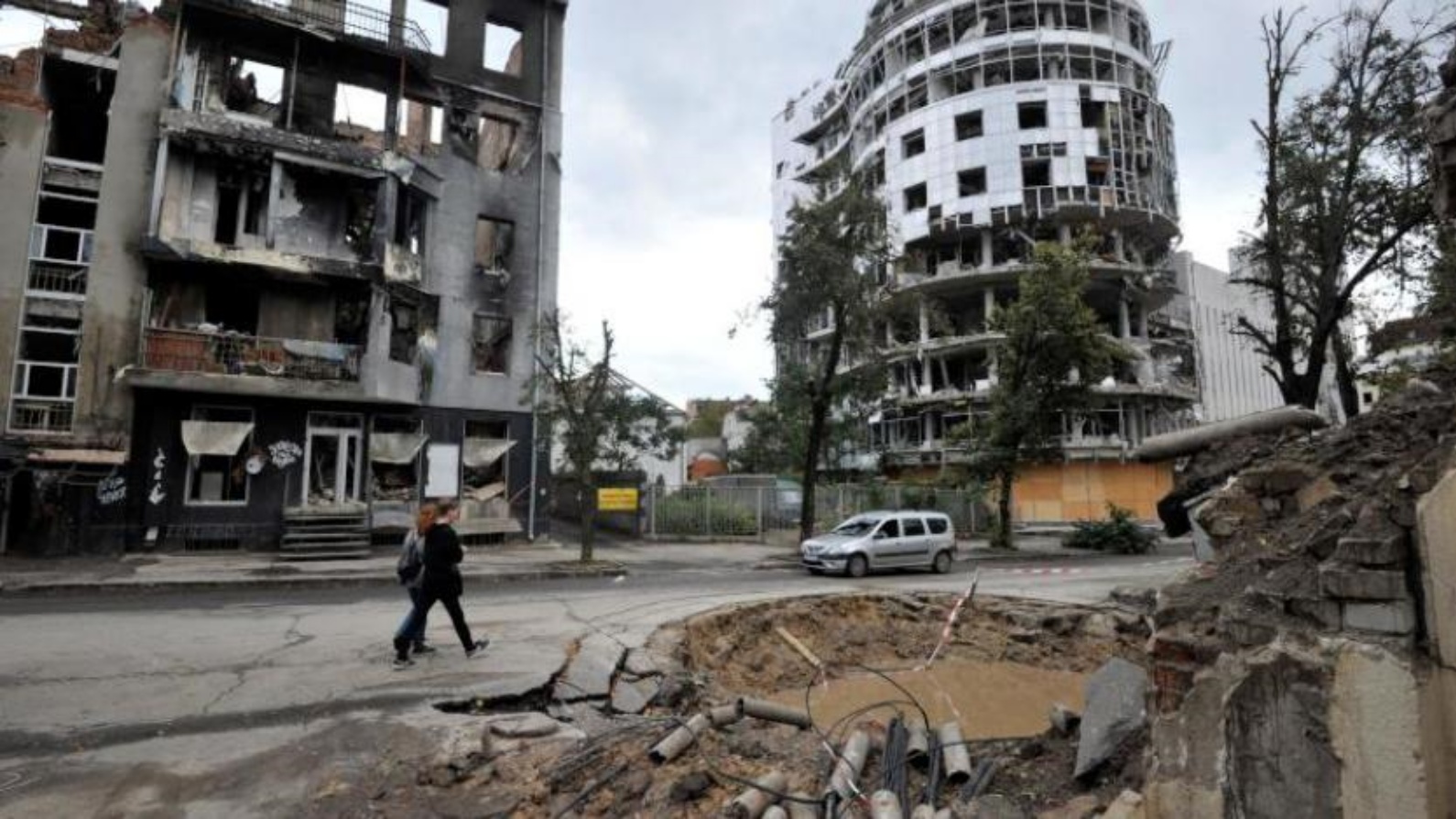 جانب من الدمار جراء القصف الروسي على مدينة خاركيف الأوكرانية