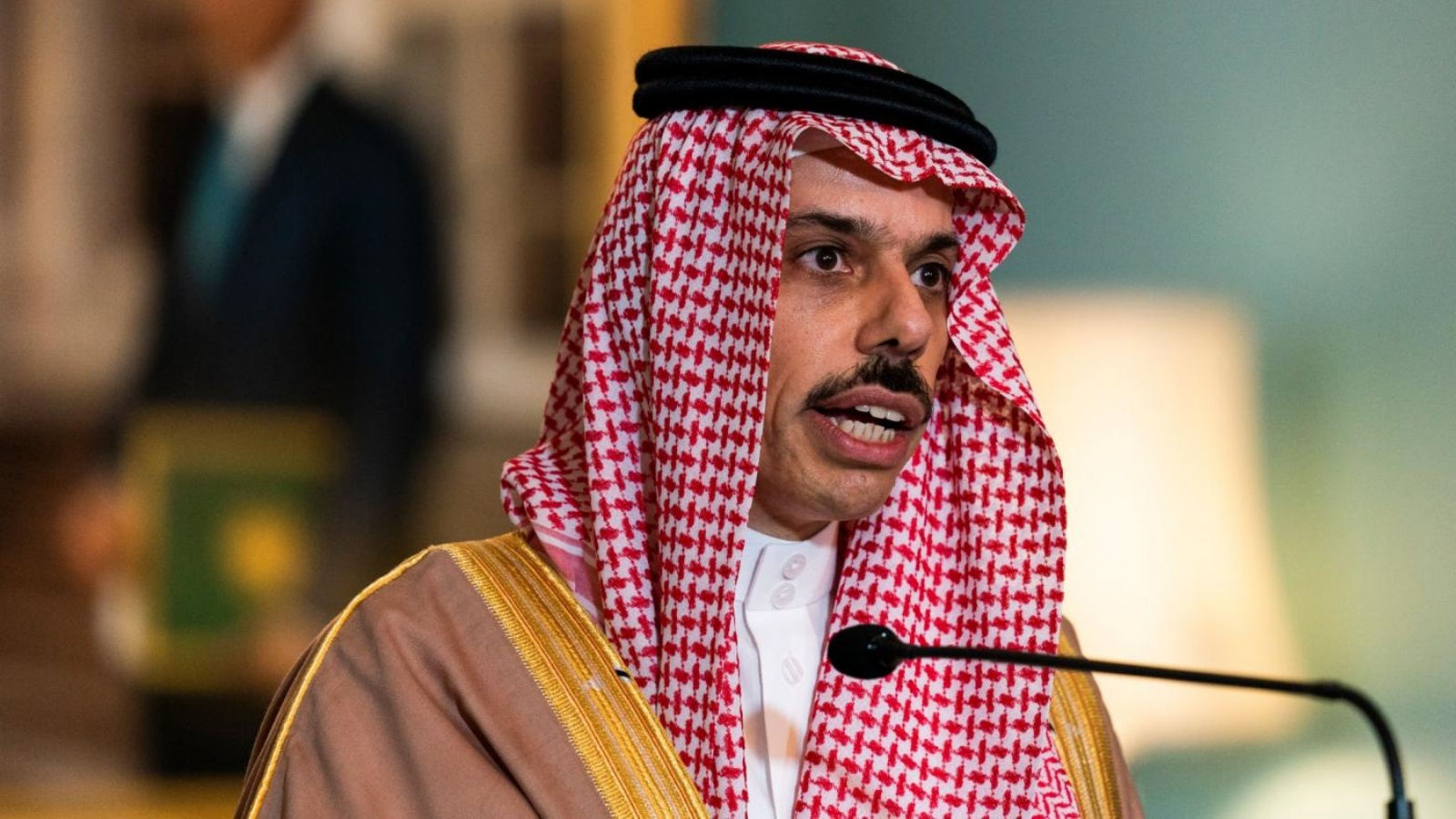وزير الخارجية السعودي الأمير فيصل بن فرحان 