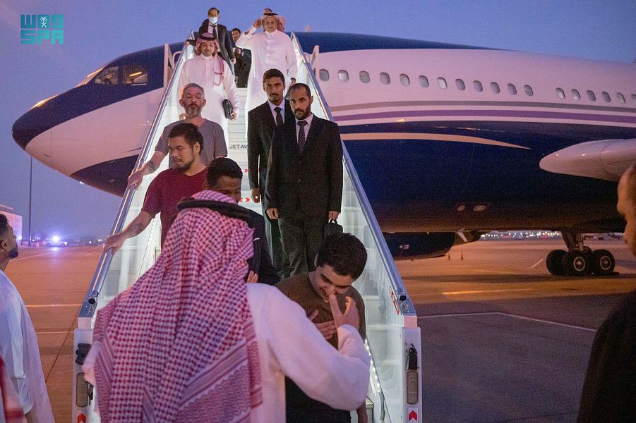 المغربي ابراهيم سعدون لدى وصوله الى السعودية 