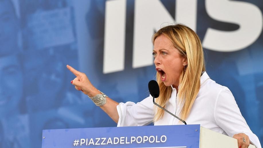 جورجيا ميلوني التي ستكون رئيسة وزراء إيطاليا الجديدة