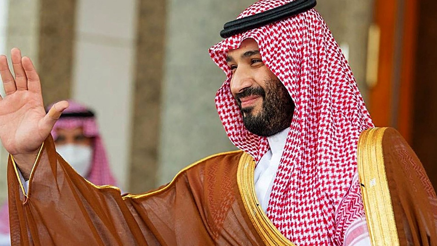 الملك السعودي سلمان بن عبد العزيز آل سعود يعين ولي عهده الأمير محمد بن سلمان رئيسًا لمجلس الوزراء في السعودية