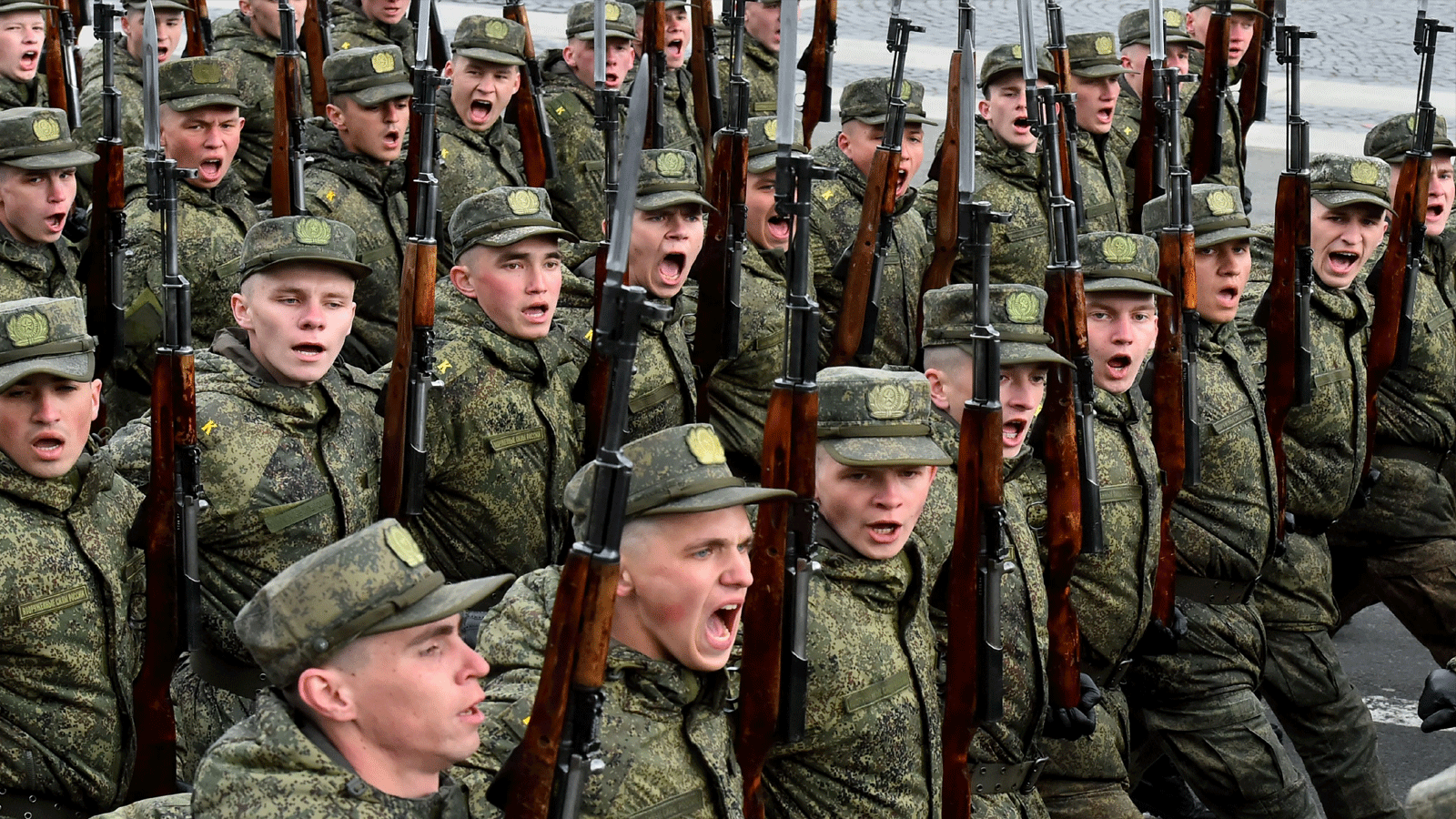 لقطة لمجندين من الشباب الروسي وسط التعبئة العسكرية الجزئية التي أطلقها الرئيس فلاديمير بوتين