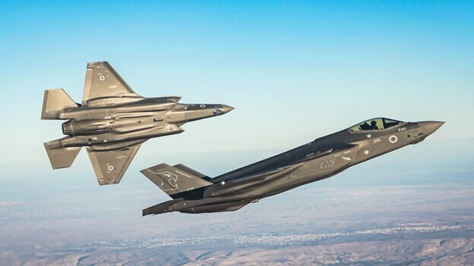 طائرات مقاتلة من السرب الثاني من طراز F-35 التابع لسلاح الجو الإسرائيلي، أسود الجنوب، تُحلق فوق جنوب إسرائيل(المتحدث باسم جيش الدفاع الإسرائيلي)