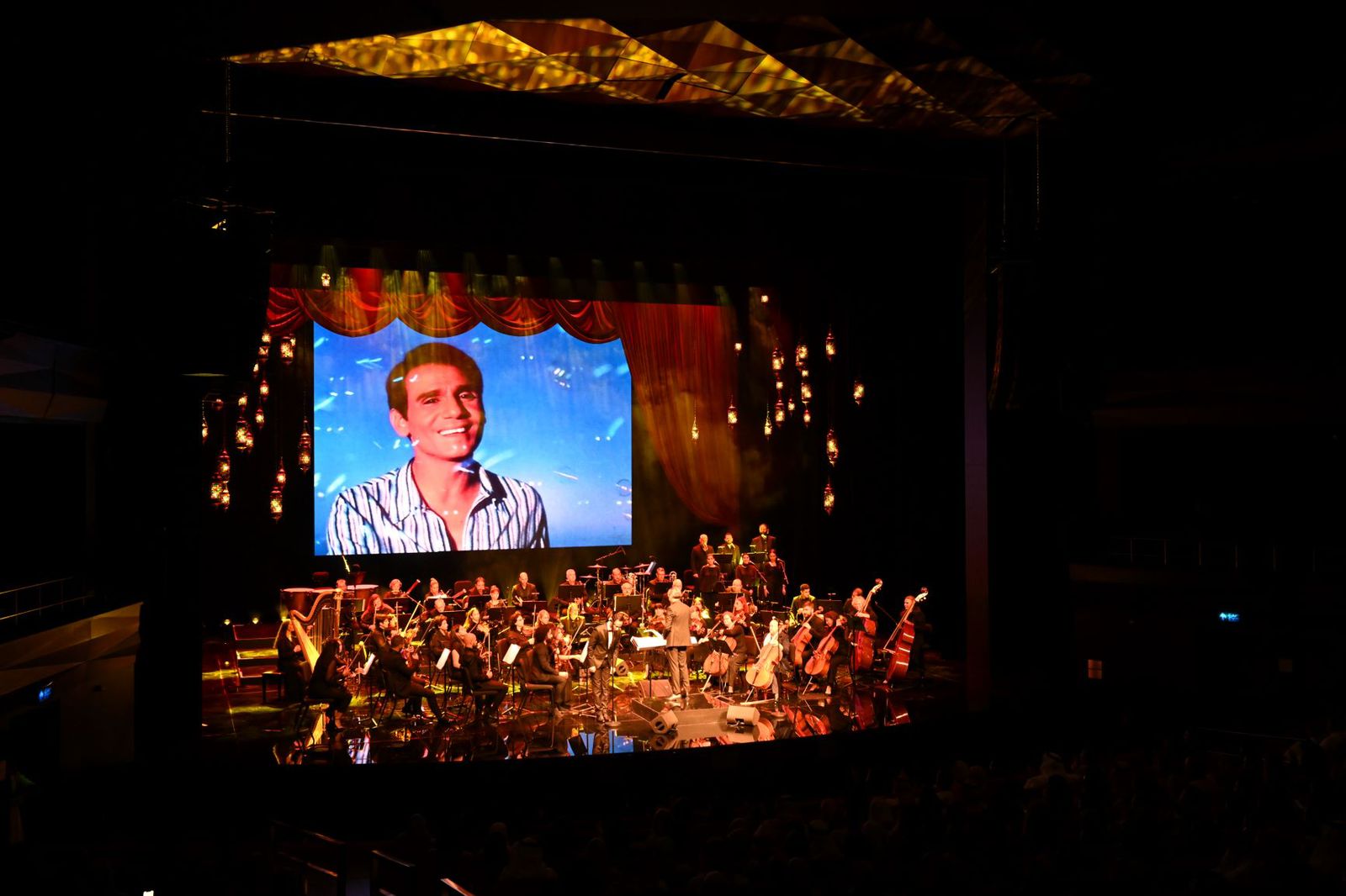 (إثراء) ينقل نحو 50 ألف زائر من الظهران إلى القاهرة.. بالفن والطرب