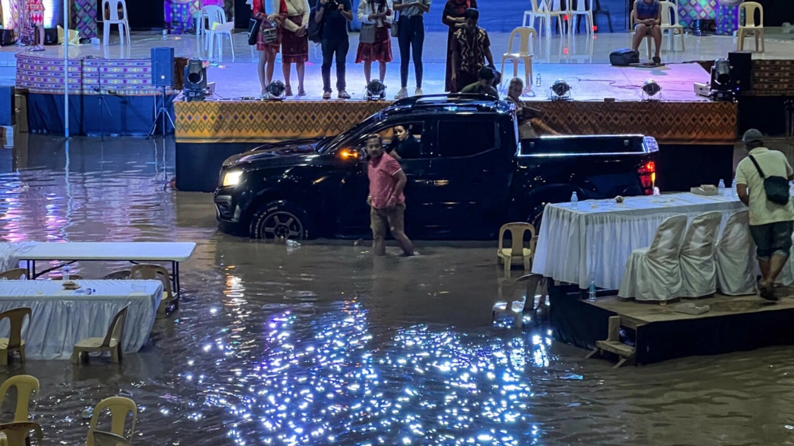 ارتفاع حصيلة ضحايا الفيضانات في الفيليبين إلى 31 قتيلًا