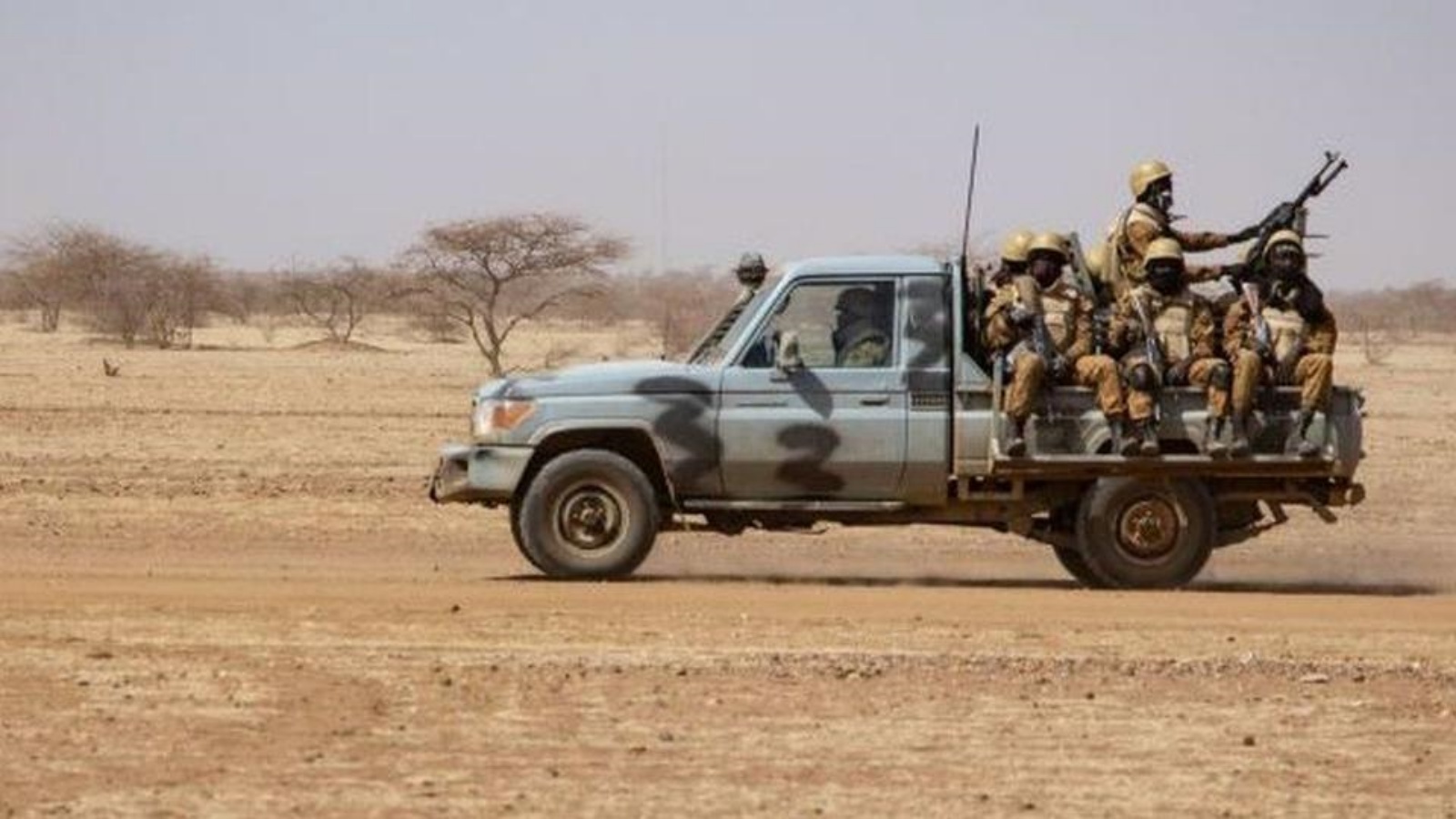مقتل 13 جندياً في كمين في شرق بوركينا فاسو
