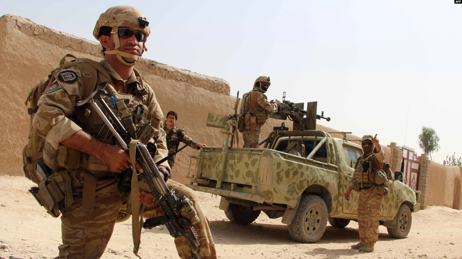 قوات كوماندوس تابعة للجيش الوطني الأفغاني تتمركز خلال عملية عسكرية في إقليم هلمند، 2 أكتوبر 2016