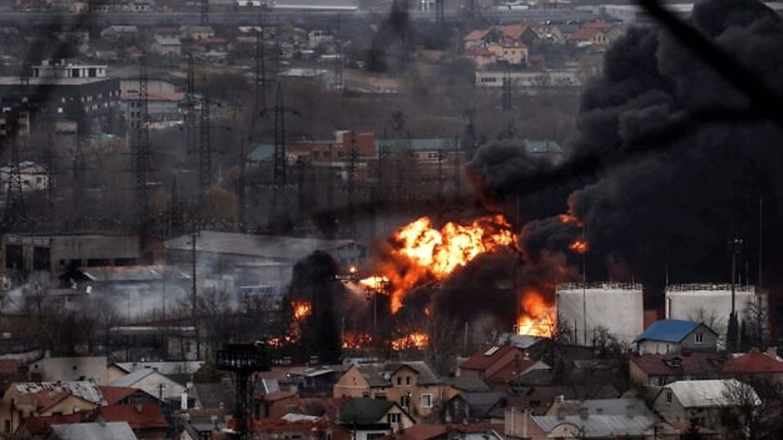 انفجار مستودع للوقود في روسيا بهجوم مفترض من مسيرة أوكرانية. 16 تشرين الثاني\نوفمبر 2022
