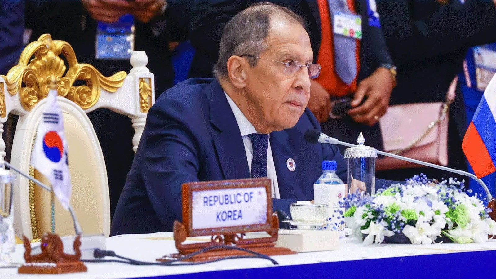وزير الخارجية الروسي سيرغي لافروف خلال القمة في بنوم بنه، كمبوديا. 13 تشرين الثاني\ نوفمبر 2022. 