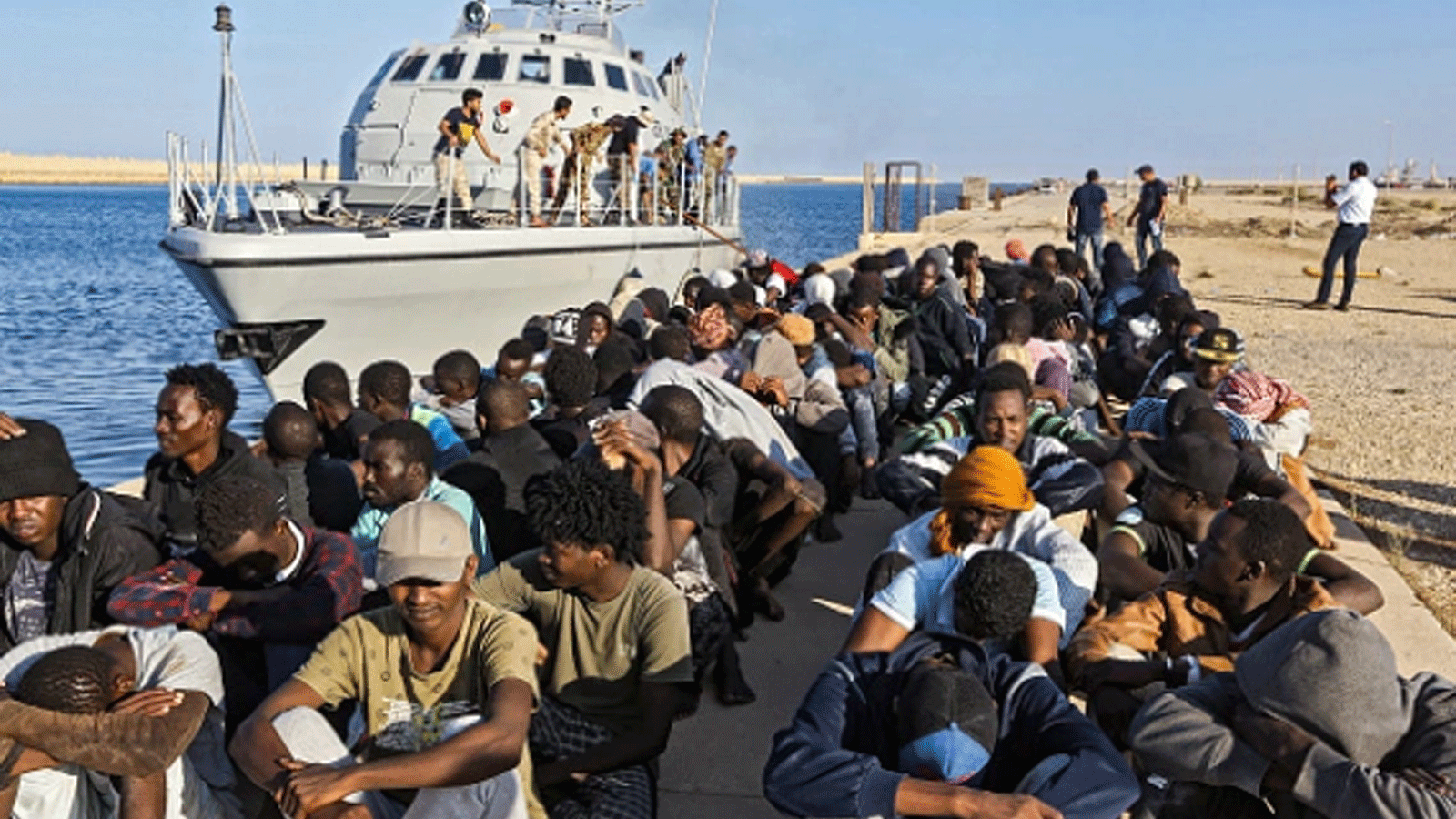 مهاجرون على الشواطئ الليبية