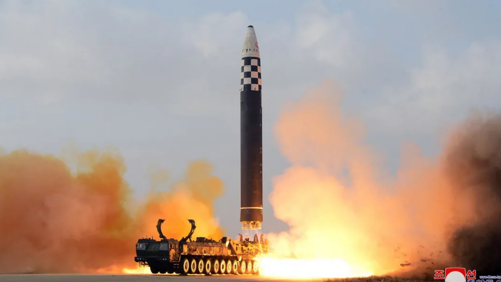 صاروخ باليستي أطلقته كوريا الشمالية