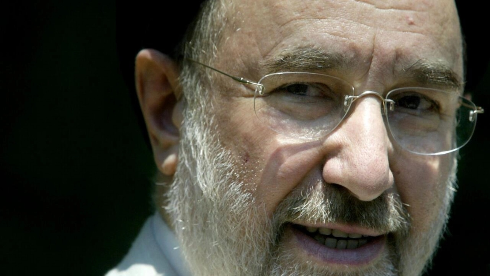 الرئيس الإيراني السابق محمد خاتمي في طهران بتاريخ 14 يوليو 2004 