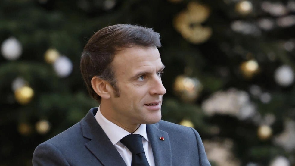 الرئيس الفرنسي ايمانويل ماكرون في قصر الاليزيه في باريس في 13 ديسمبر 2022