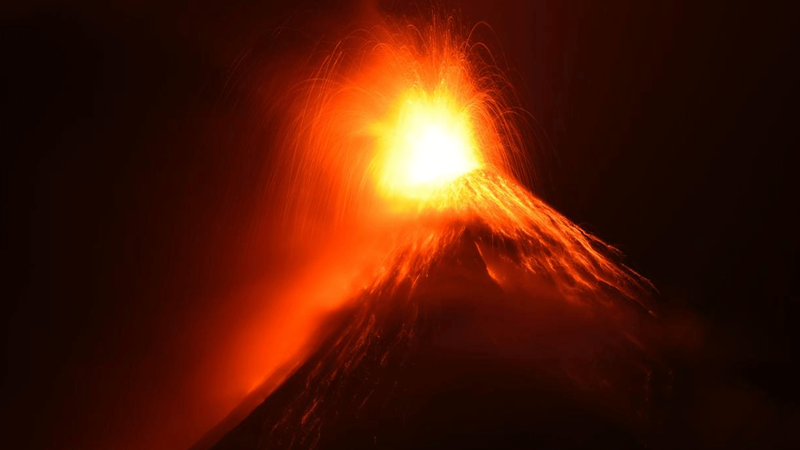 ثوران جديد لبركان فويغو في غواتيمالا