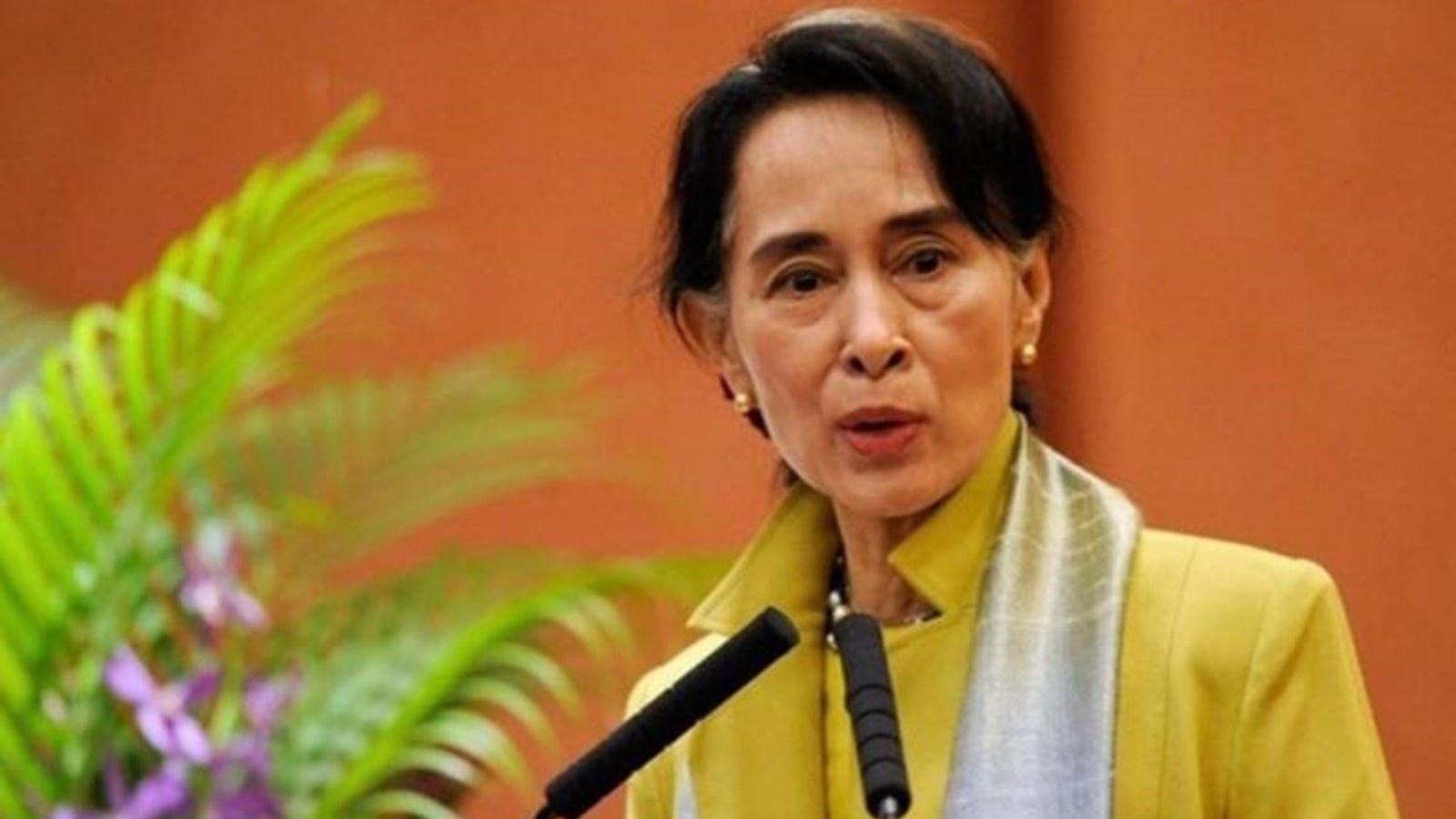 الزعيمة البورمية السابقة أونغ سان سو تشي