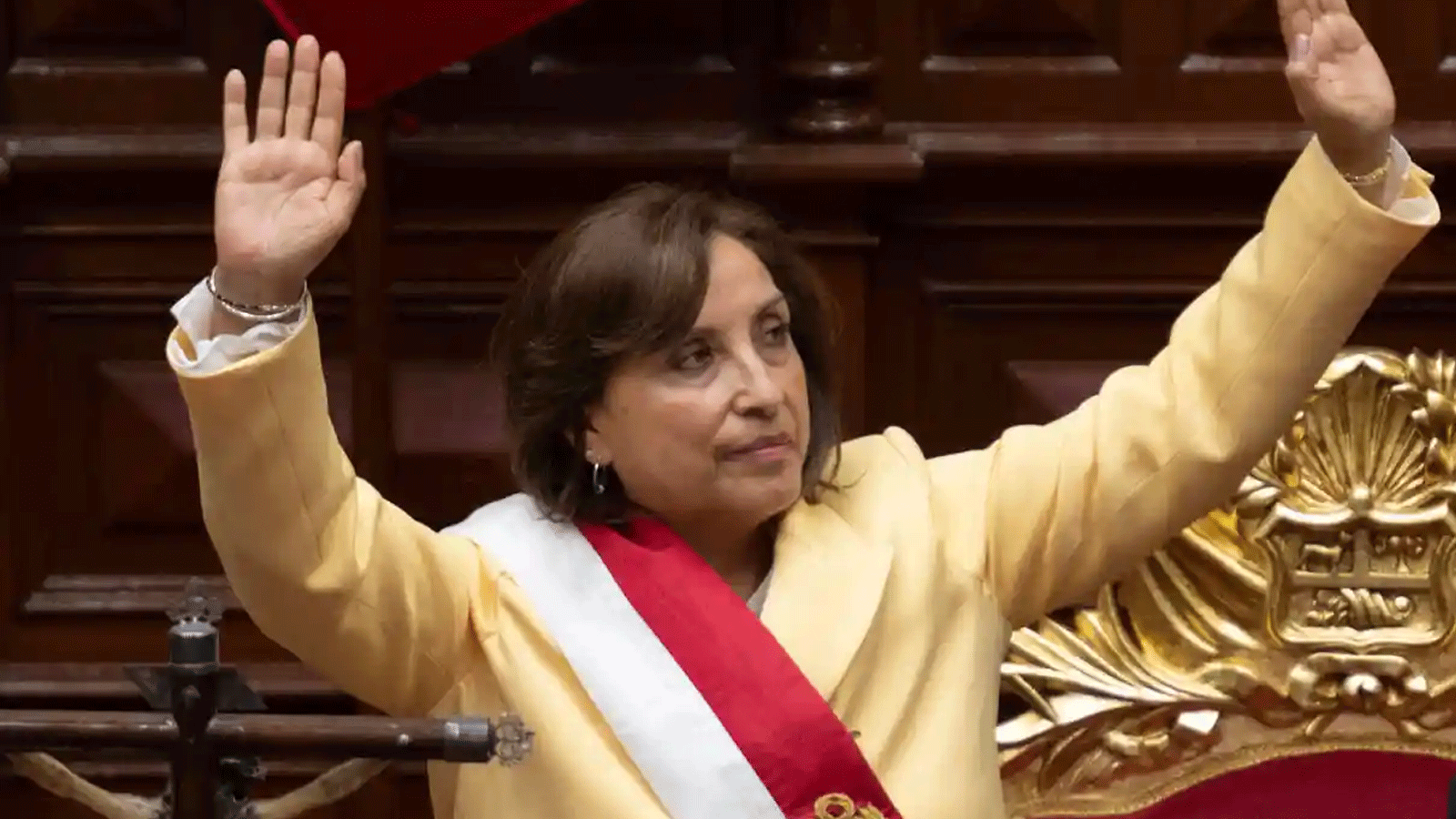 صورة أرشيفية لرئيسة البيرو دينا بولوارتي بعيد أداء اليمين الدستورية في البرلمان