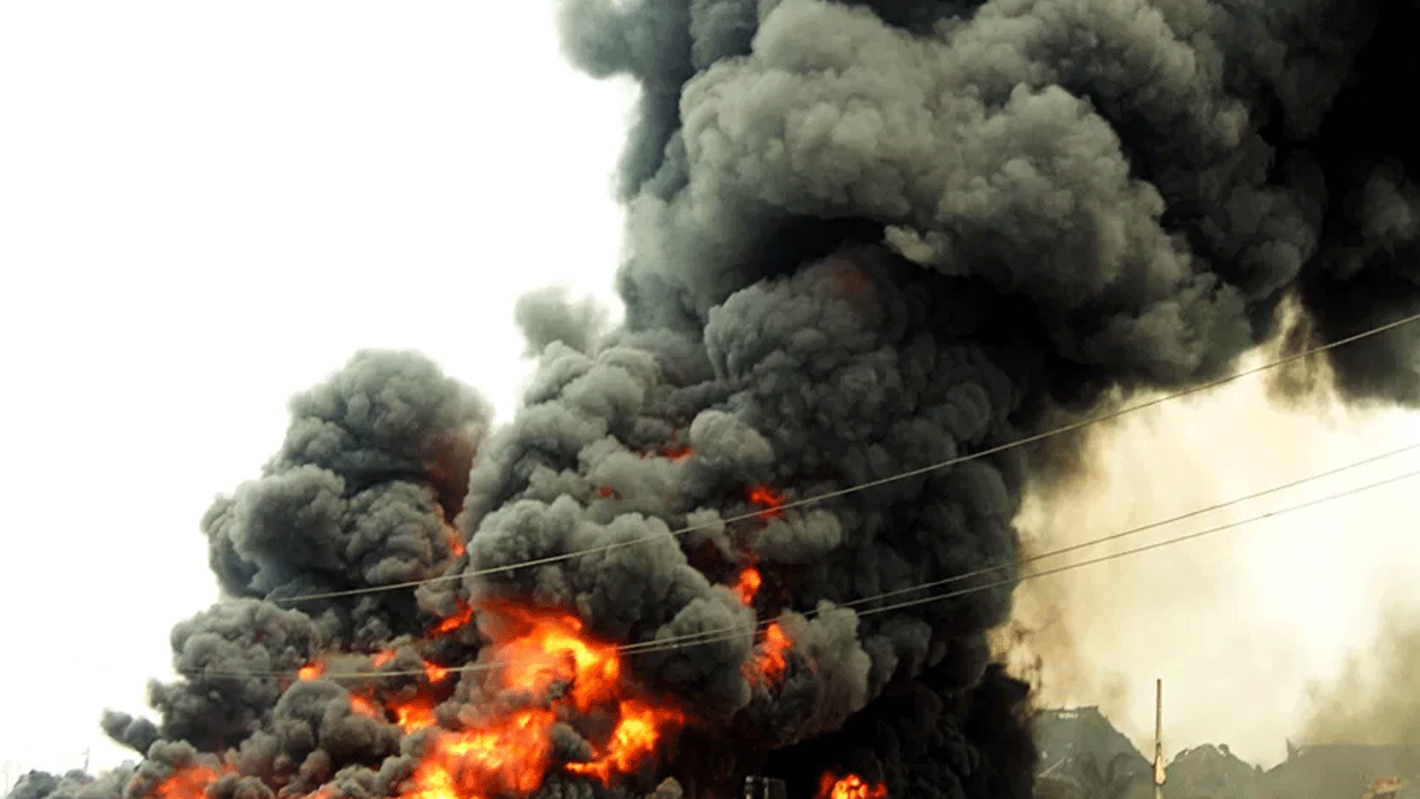 انفجار قنبلة في منطقة وسط نيجيريا يقتل 27 من الرعاة ويصيب آخرين، في منطقة تشتهر بالتوترات العرقية والدينية