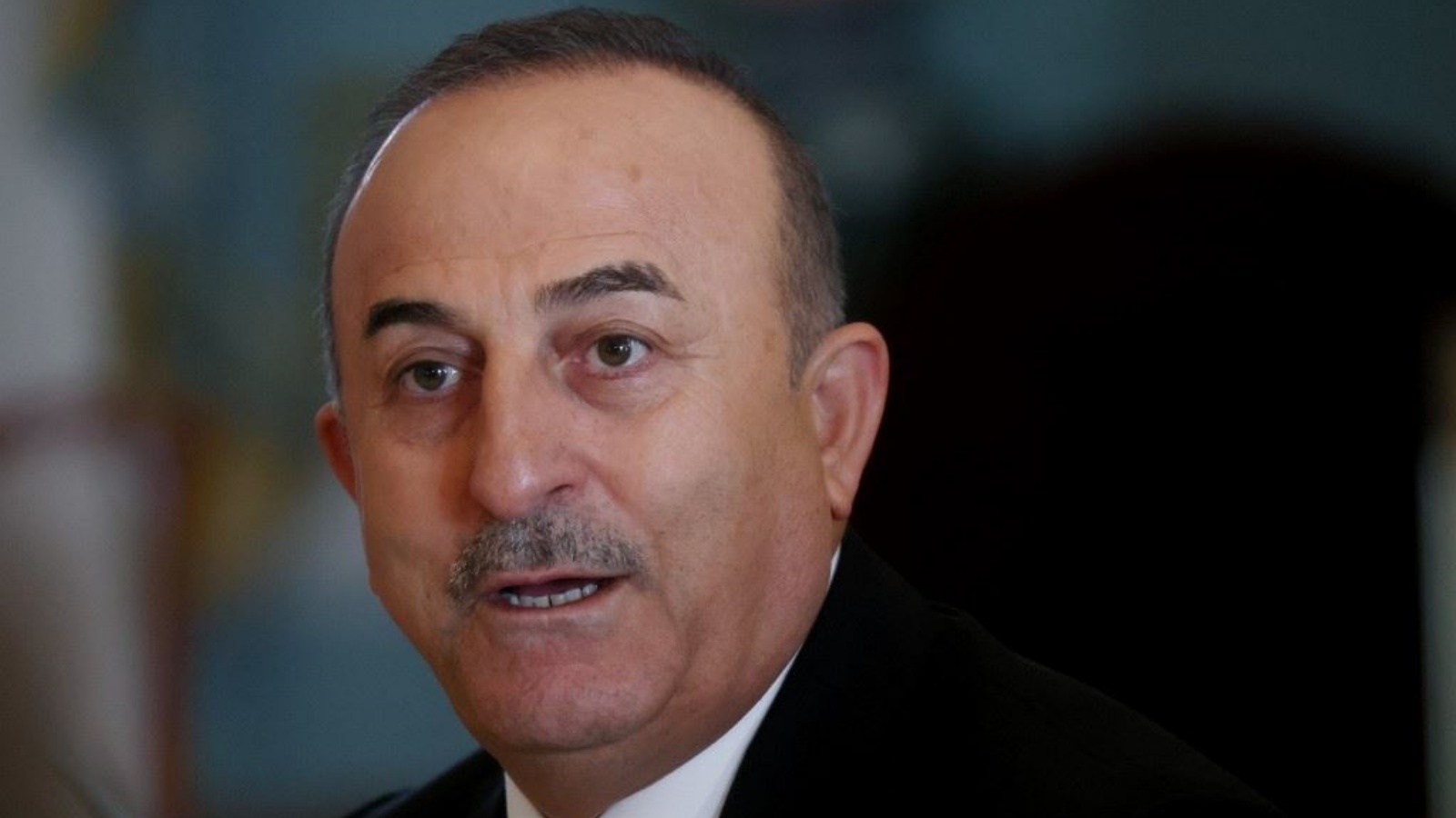 تشاوش أوغلو خلال اجتماع بنظيره الأميركي أنتوني بلينكن (ليس في الصورة) في وزارة الخارجية في واشنطن 18 يناير 2023