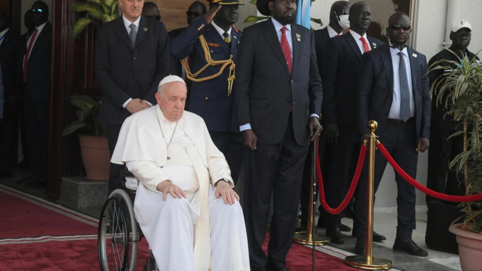 البابا فرانسيس ورئيس جنوب السودان سلفا كير، في جوبا في الثالث من فبراير 2023