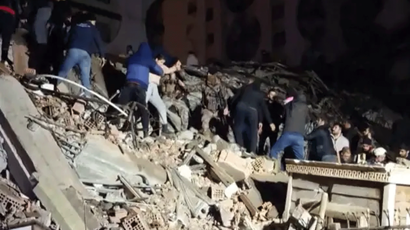 لقطة من مخلفات أضرار الزلزال المدمر الذي ضرب تركيا وسوريا في 6 شباط\فبراير 2023