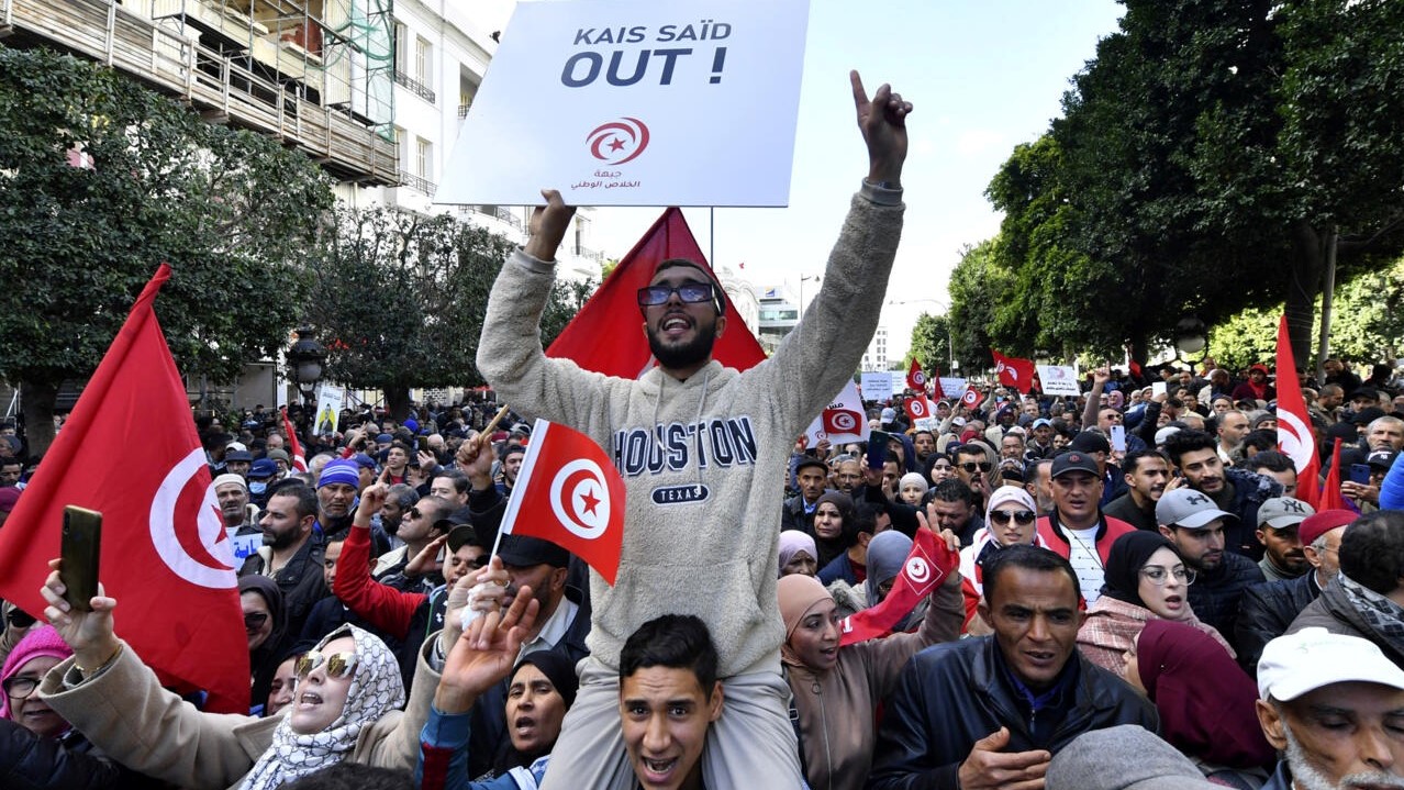 تحركات مناهضة للرئيس قيس سعيّد في تونس
